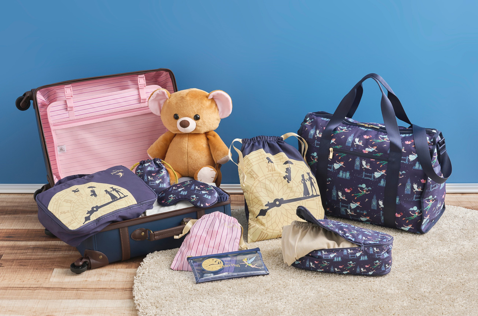 ディズニーストアから「ピーター・パン」デザインの旅向けアイテムが発売