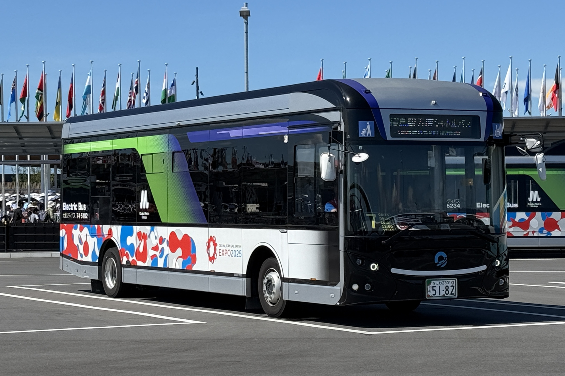 会期末の駆け込み需要に備えて、自家用車の受け入れ体制を強化する