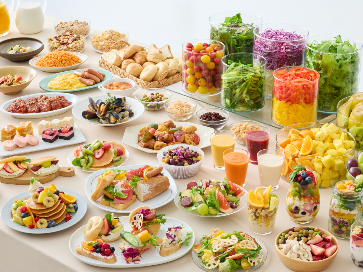 朝食ビュッフェも提供