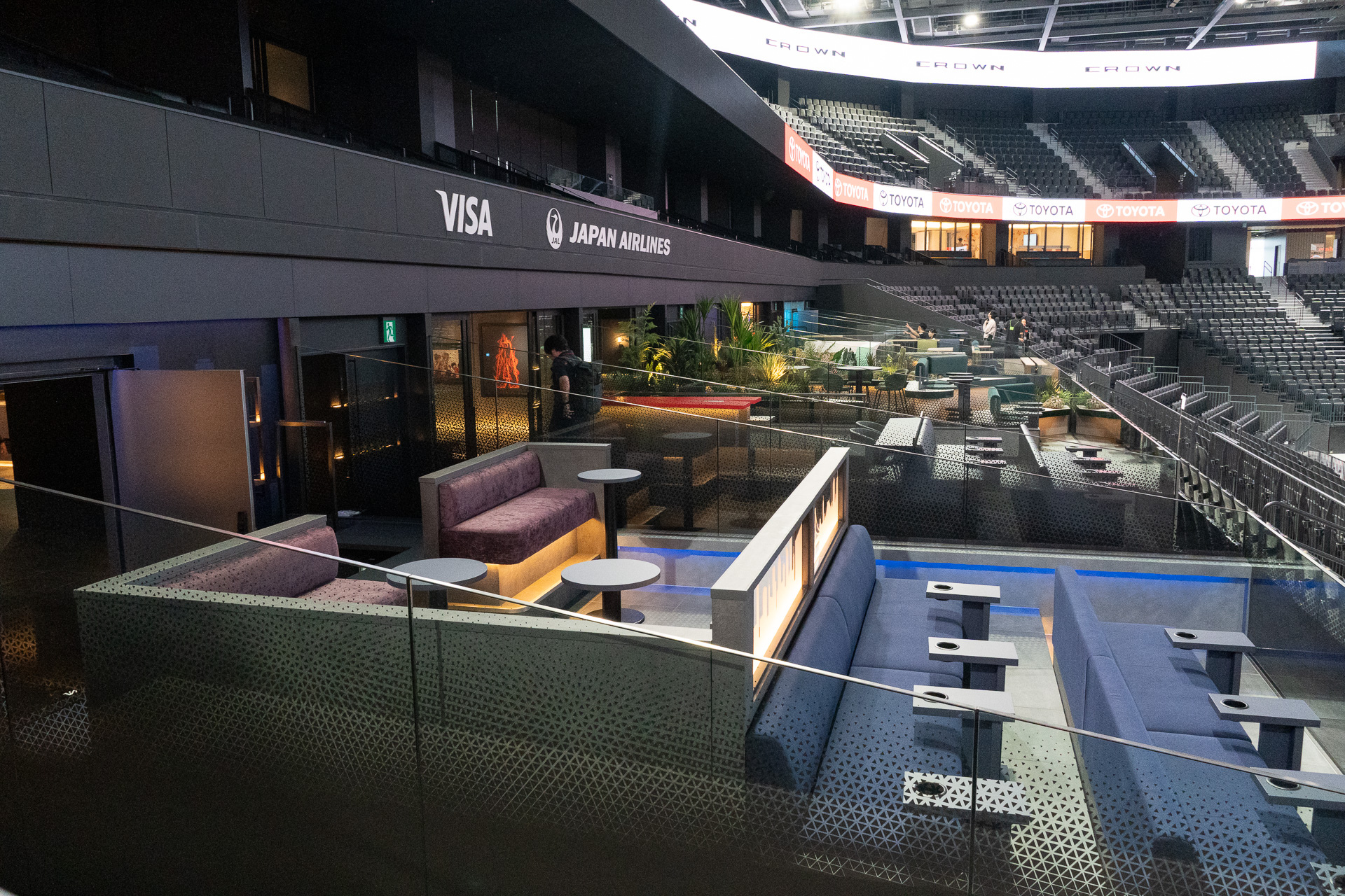 JAPAN AIRLINES TERRACE SUITEのテラス席部分を側面から