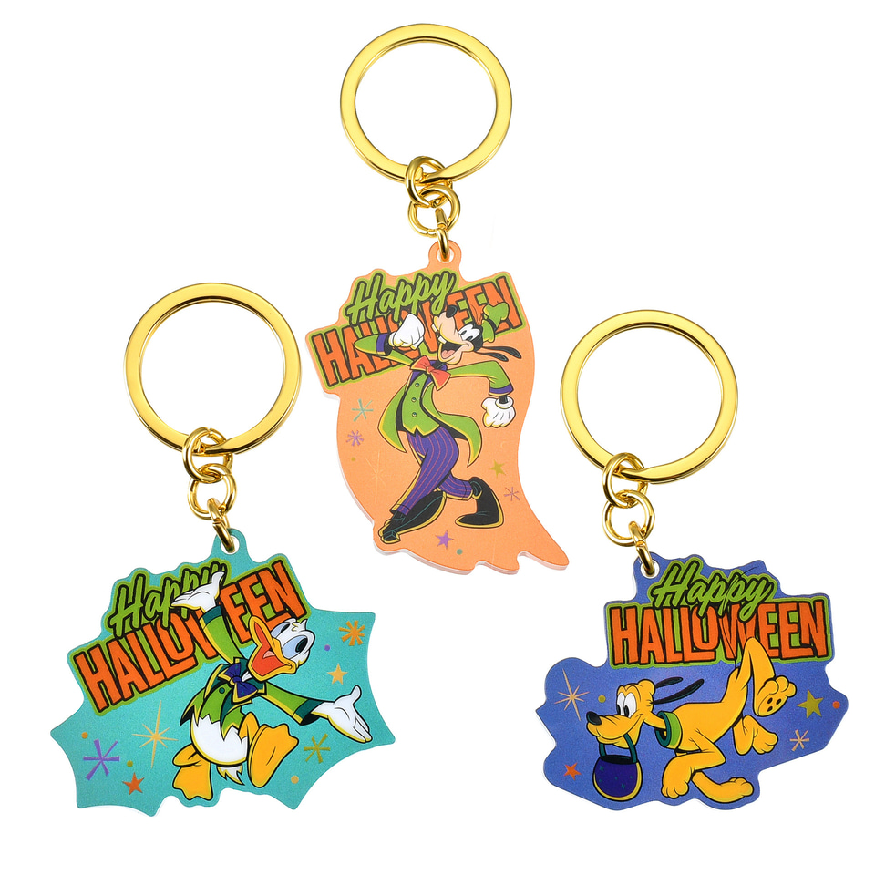 ディズニーストア、ハロウィーン新作発表。仮装したミッキーたちや