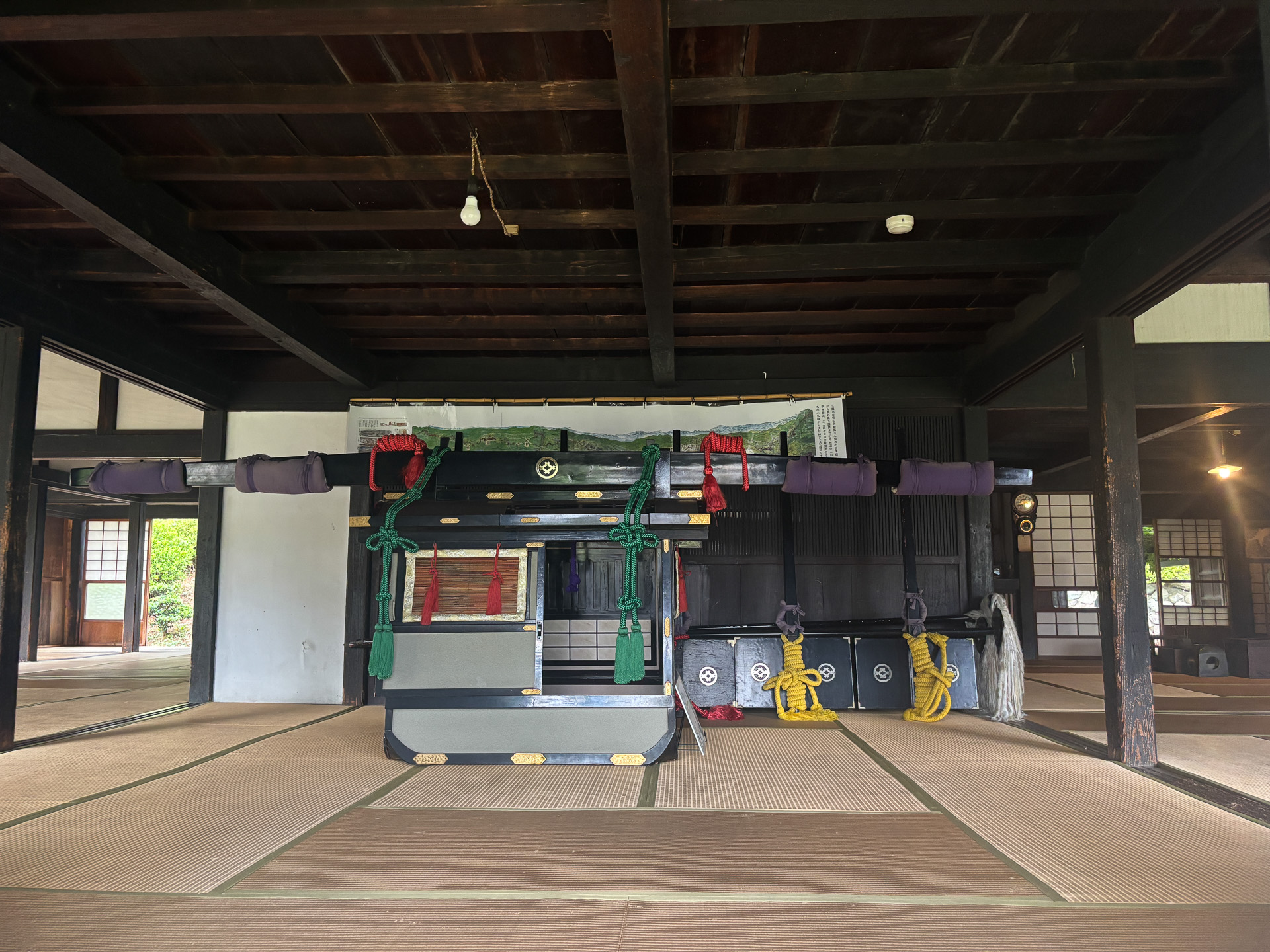 現代にも通じるものがある江戸時代からの建物に、紡がれてきた歴史を感じられます