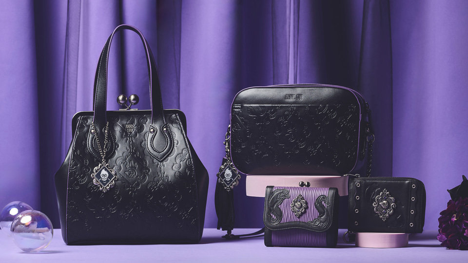 ディズニーストア　ANNA SUIコラボ　ジャックスケリントン&ゼロ　財布 ナイトメア ANNA SUI ディズニー ジャック 財布 ウォレット 新品