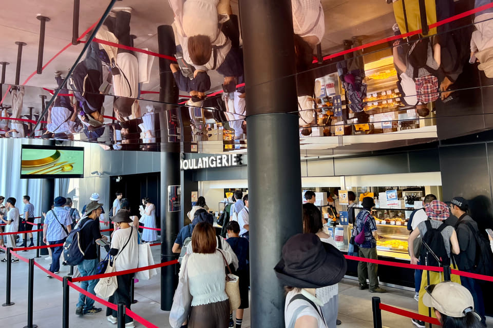 万博グルメ】フランス館「メゾンカイザー」万博限定パンを実食レビュー