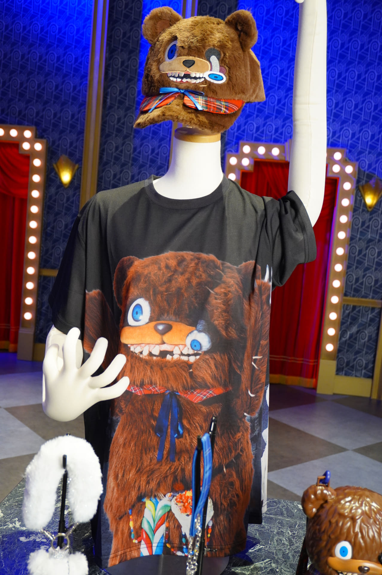 ハミクマTシャツ（前）