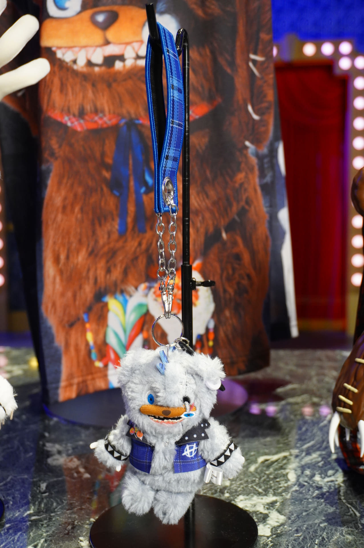 ストラップ付きマスコットキーチェーン ハミクマパンク