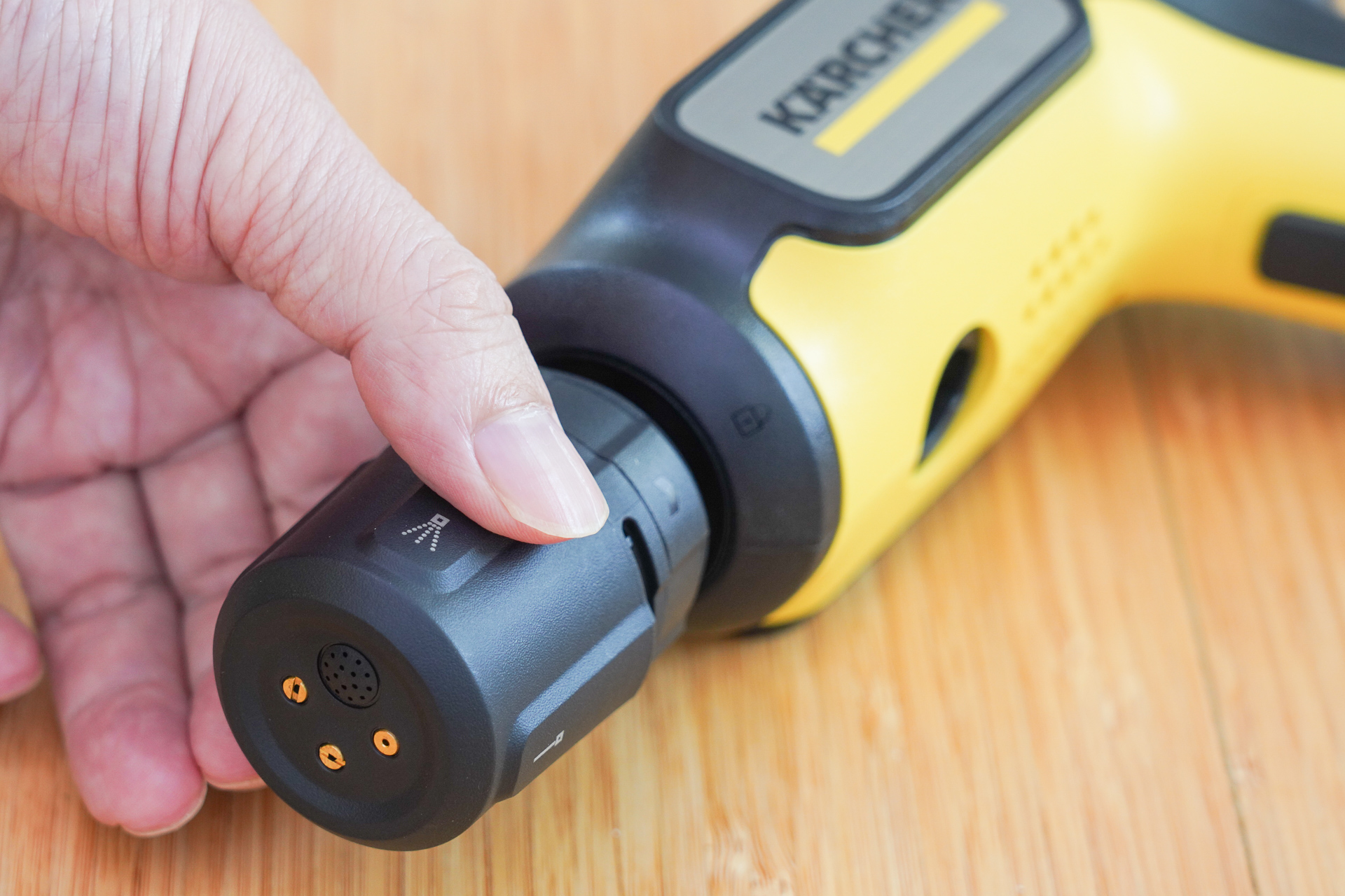 ノズル先端を回転させることでモードを切り替える