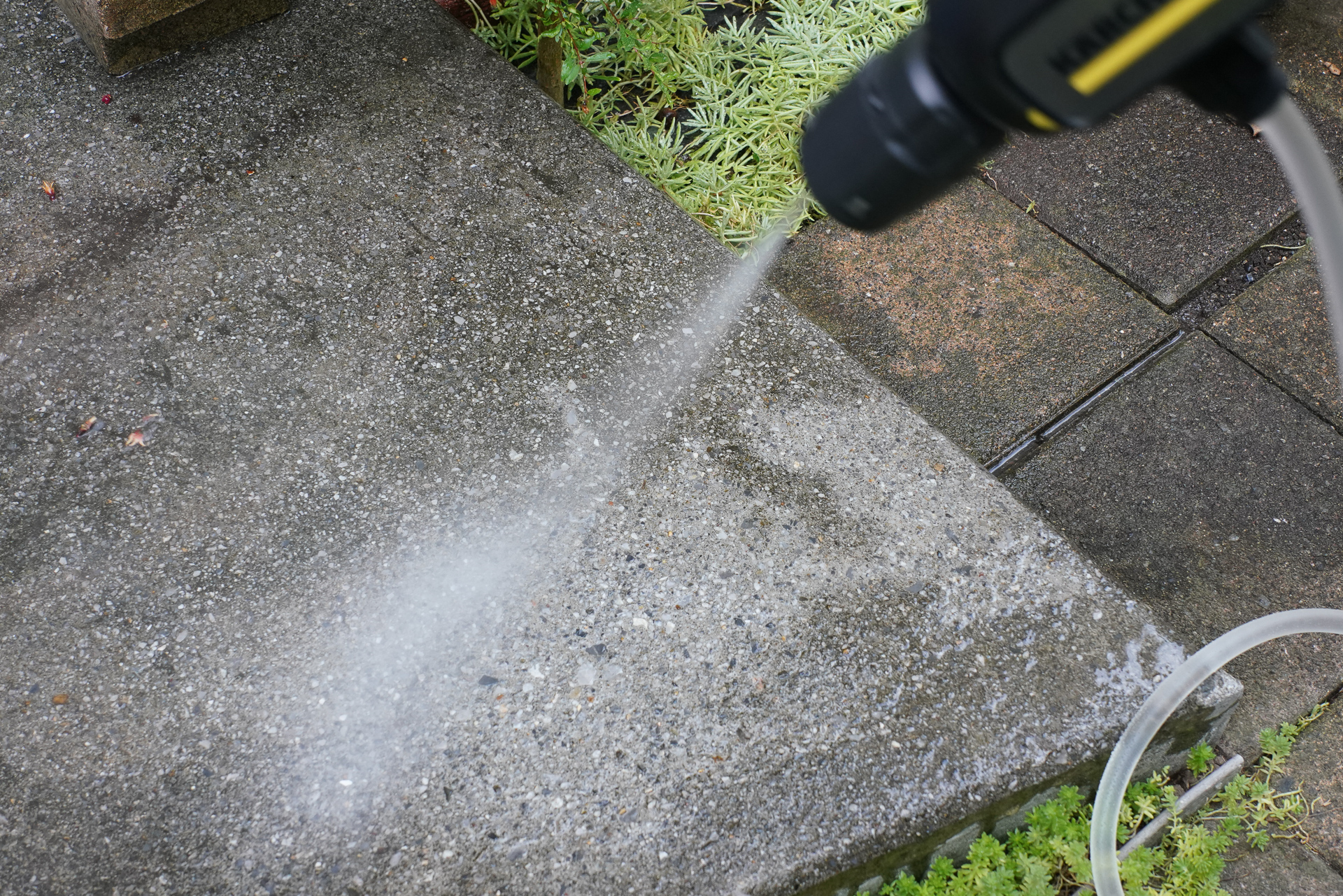 「傾斜」は「標準」が少し下向きに角度がつく