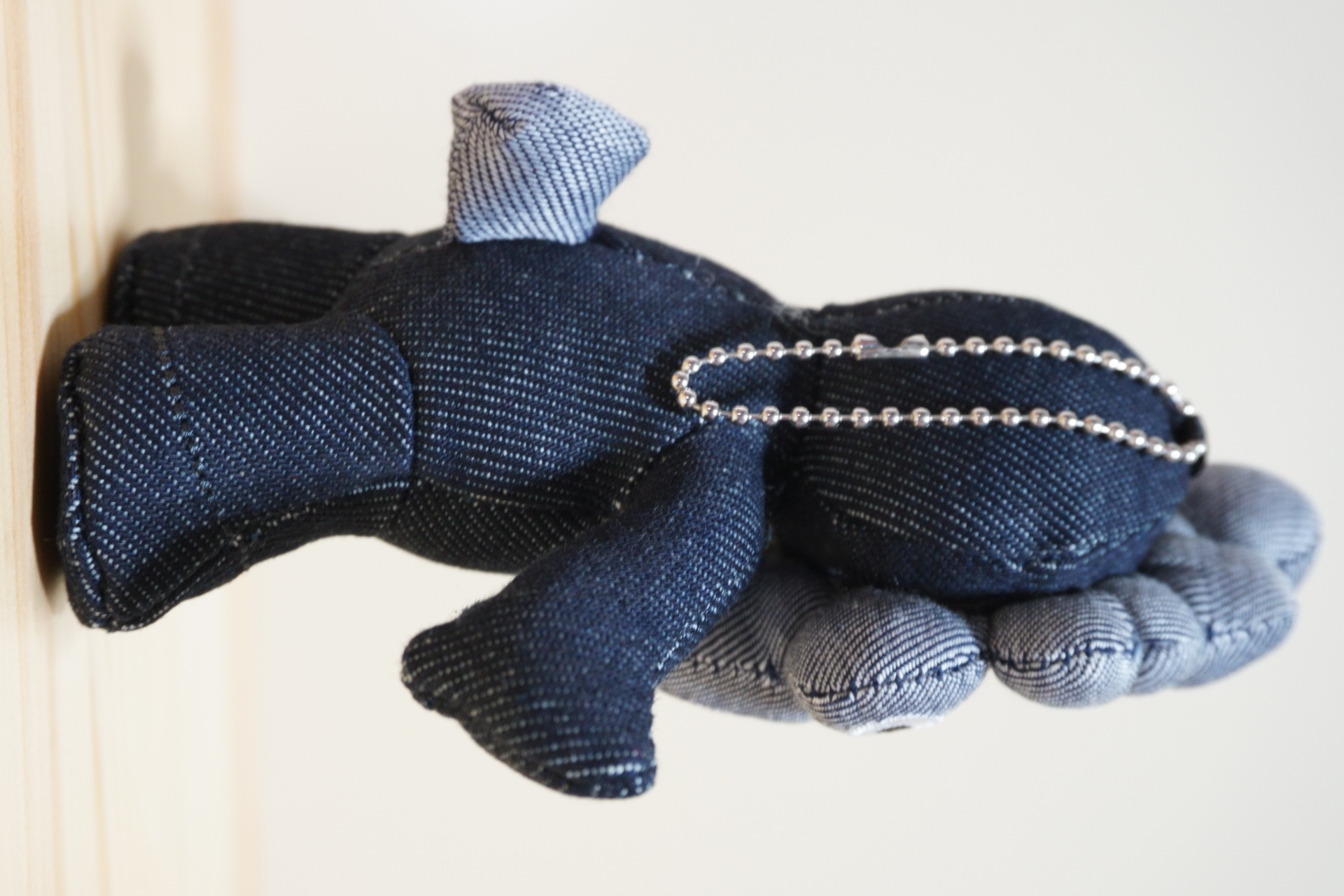 手足が少し角張っていてかわいい