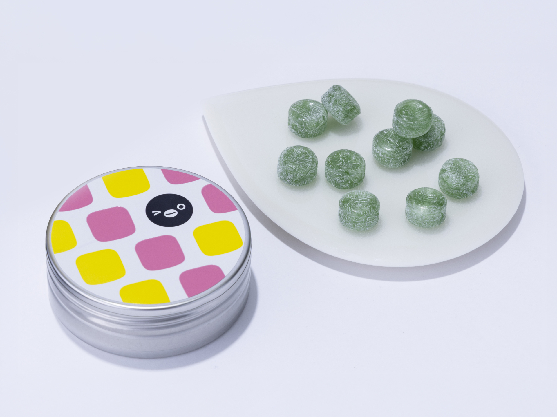 ヒトツブ カンロのグランスタ限定・定番「フルーティアロマのど飴 Suica味」