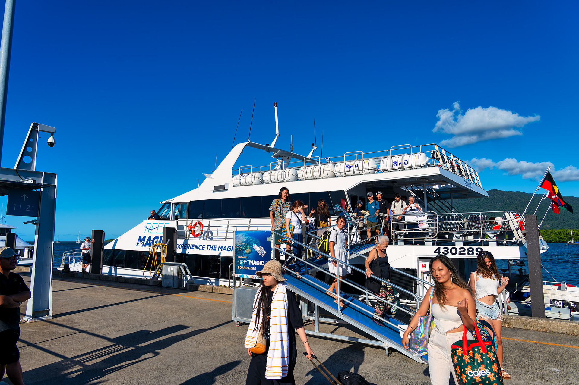 再びケアンズへ戻ってきた。サンゴの保護を考えることは地球環境保全を考えること。日々の行動を見直すきっかけにもなるだろう