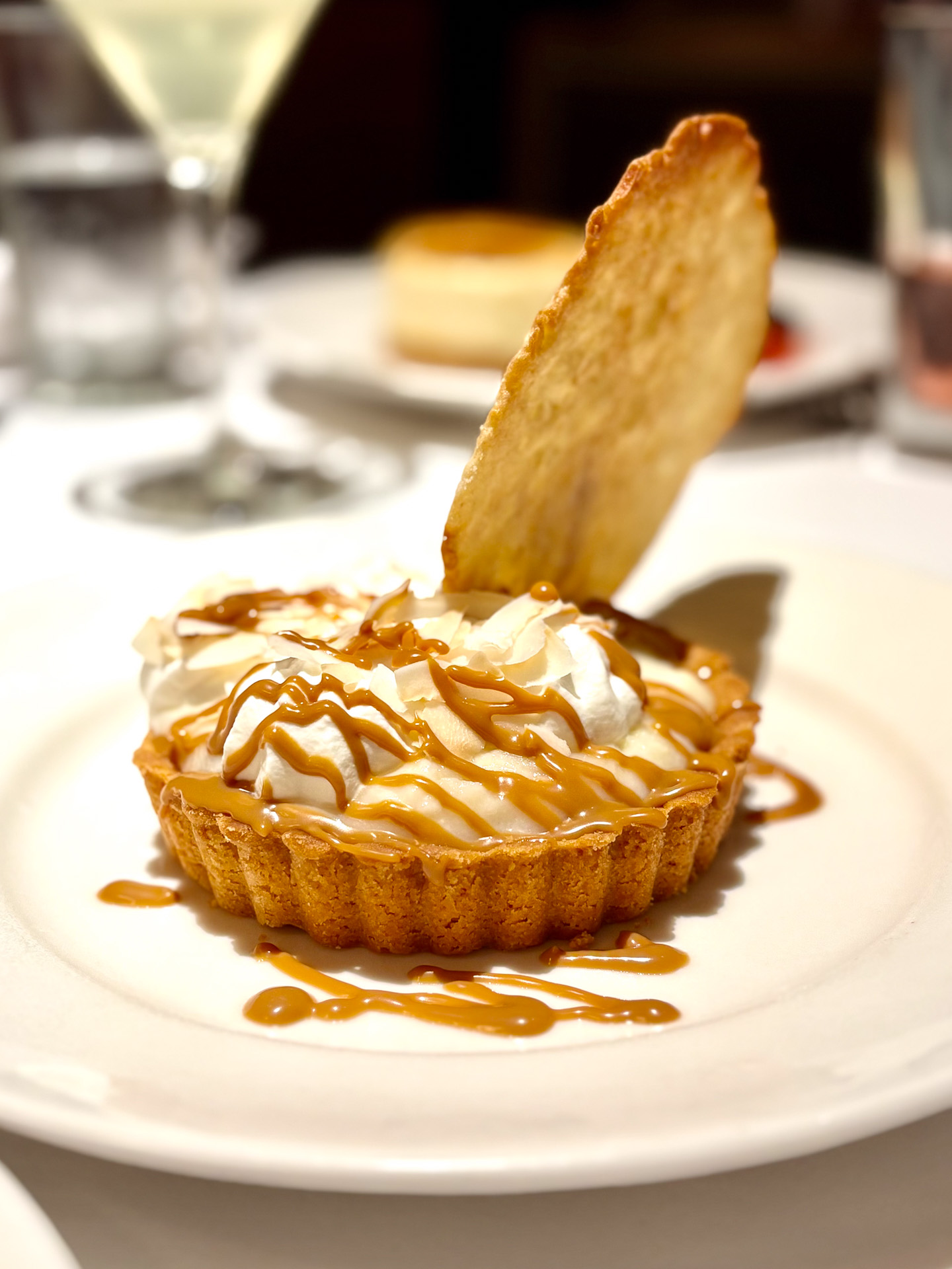 テーブル全員で絶賛。「これをお目当てに訪れたい！」と思ったココナツクリームパイ（16ドル）