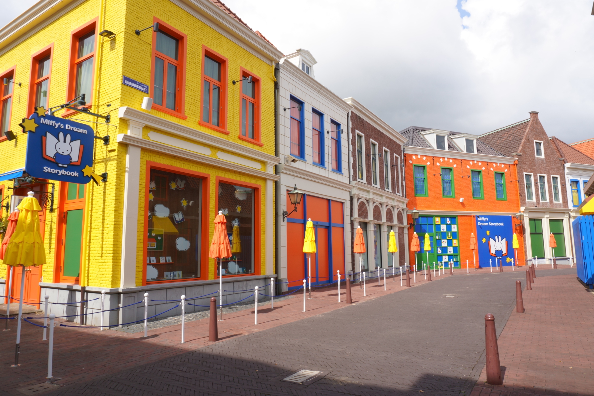 アトラクション外観