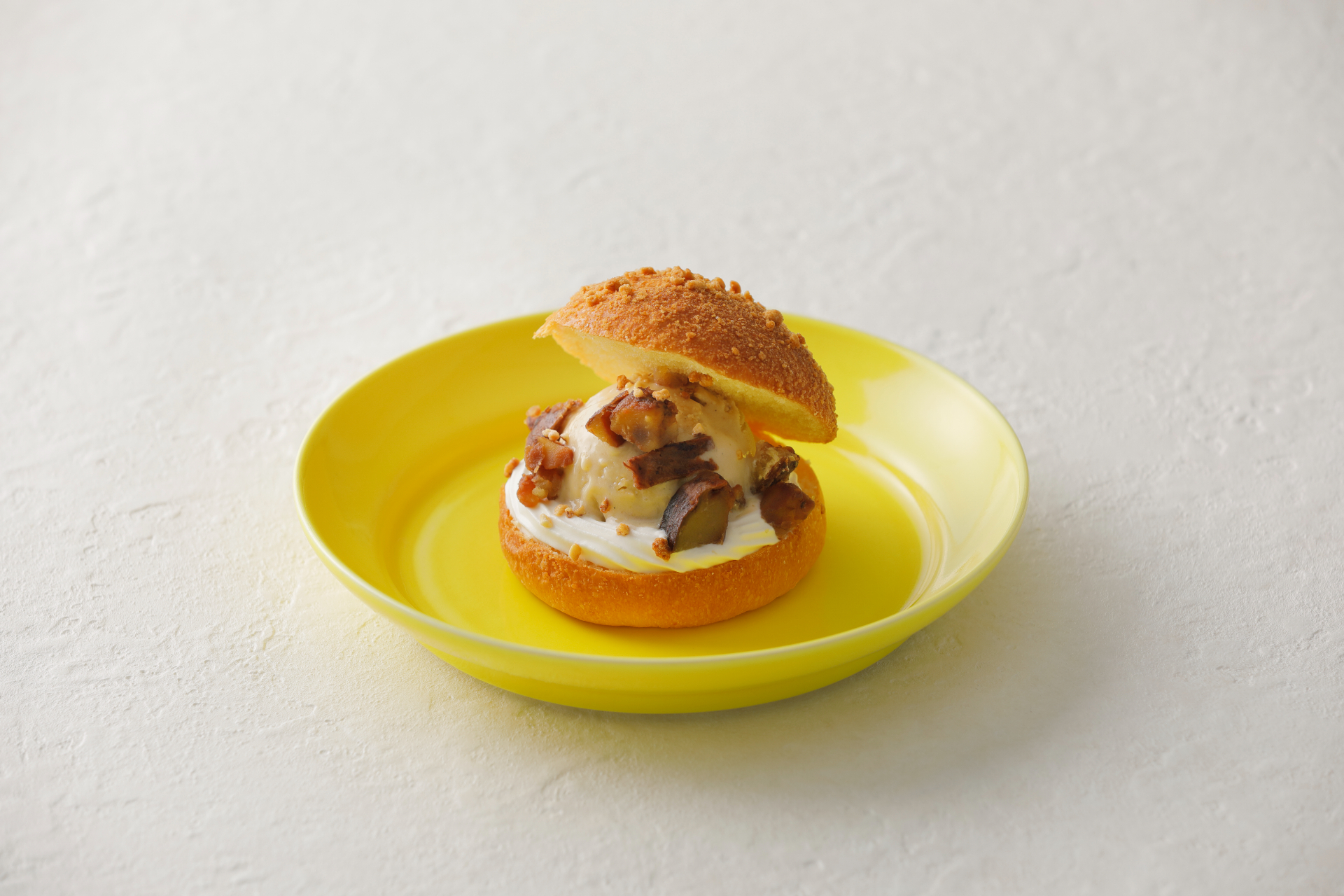 ブリオッシュ・コン・WAGURIジェラート