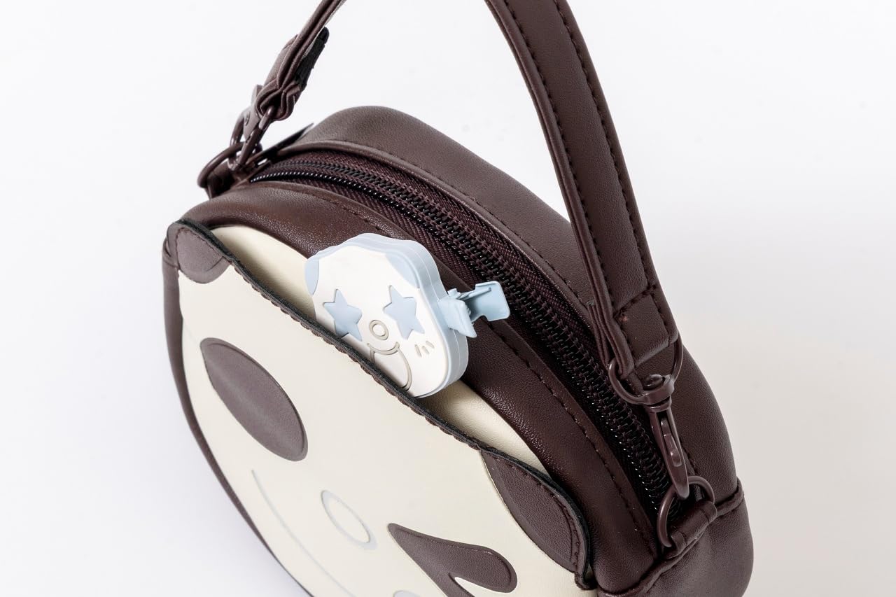 ポーチとセットでお出かけのお供に