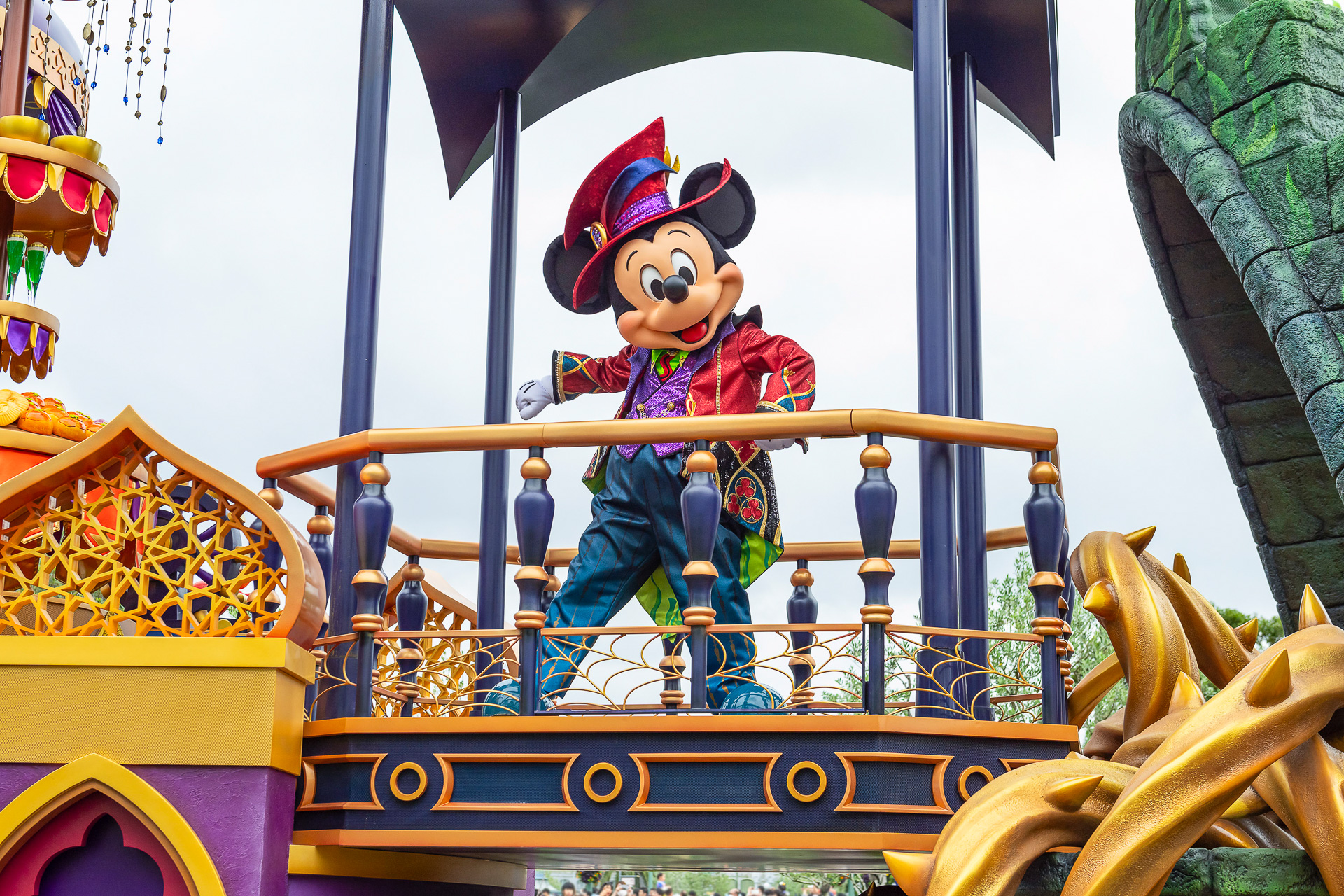 東京ディズニーランド「ザ・ヴィランズ・ハロウィーン“Into the Frenzy”」は明日から公演！（写真提供：オリエンタルランド）