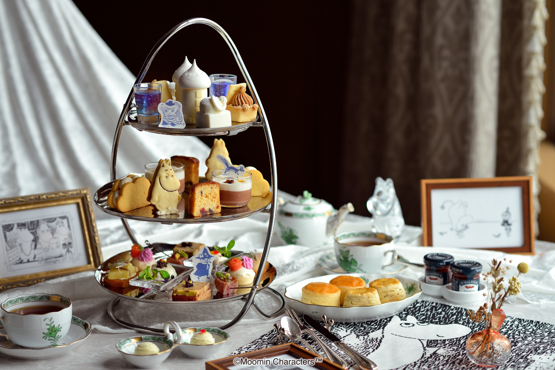 宿泊者限定の「Premium アフタヌーンティー」