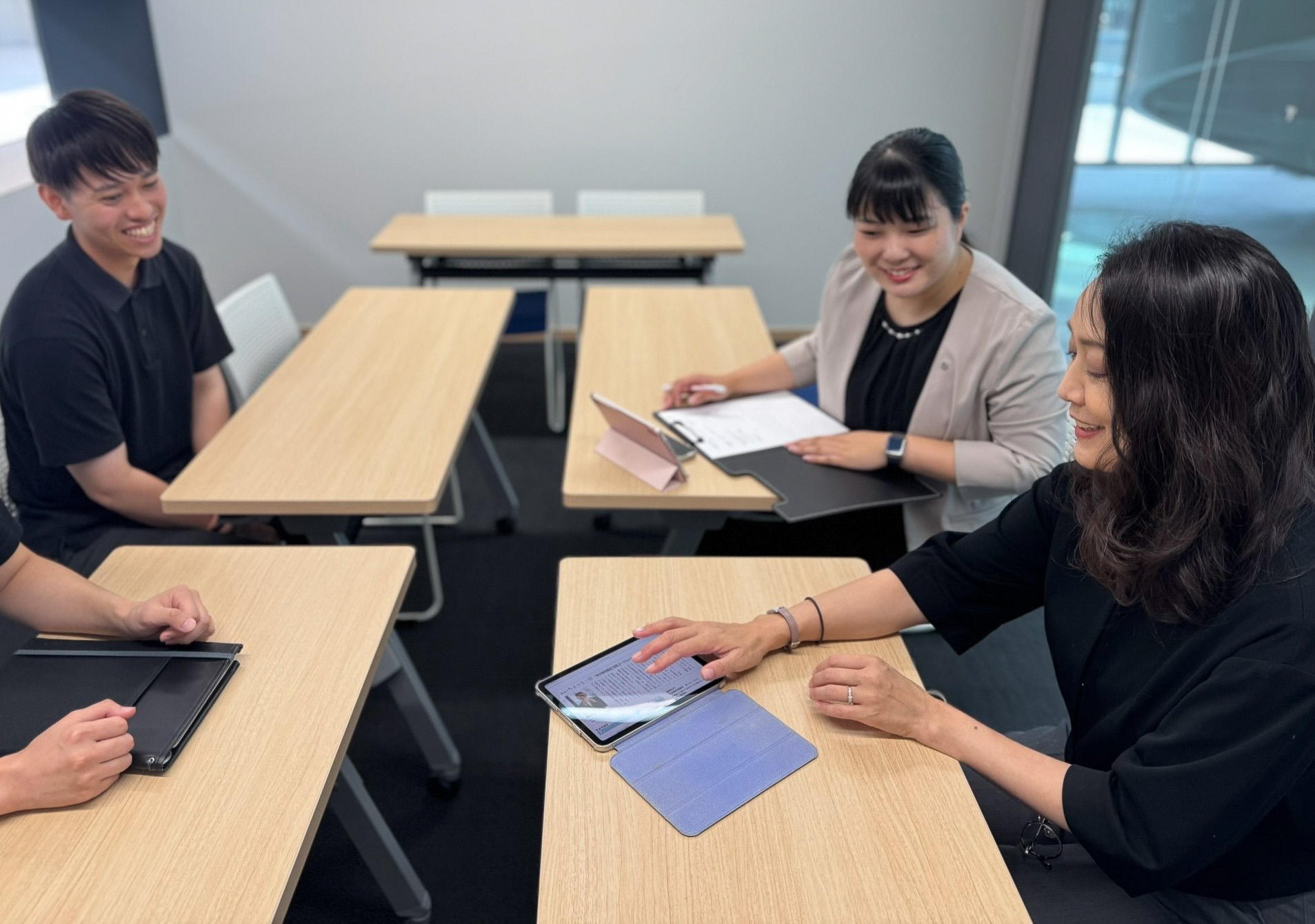 東海大学阿蘇くまもと臨空キャンパスでの対談