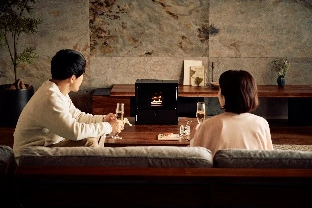 幅34cm・高さ約33cmのガス式インテリア暖炉