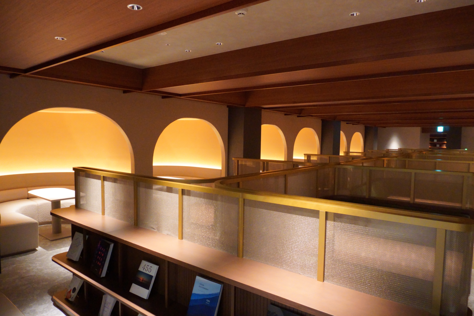 ウェディングサロンは、五感を通じて当日のイメージを深めることができる「インスピレーションサロン」へとリニューアル