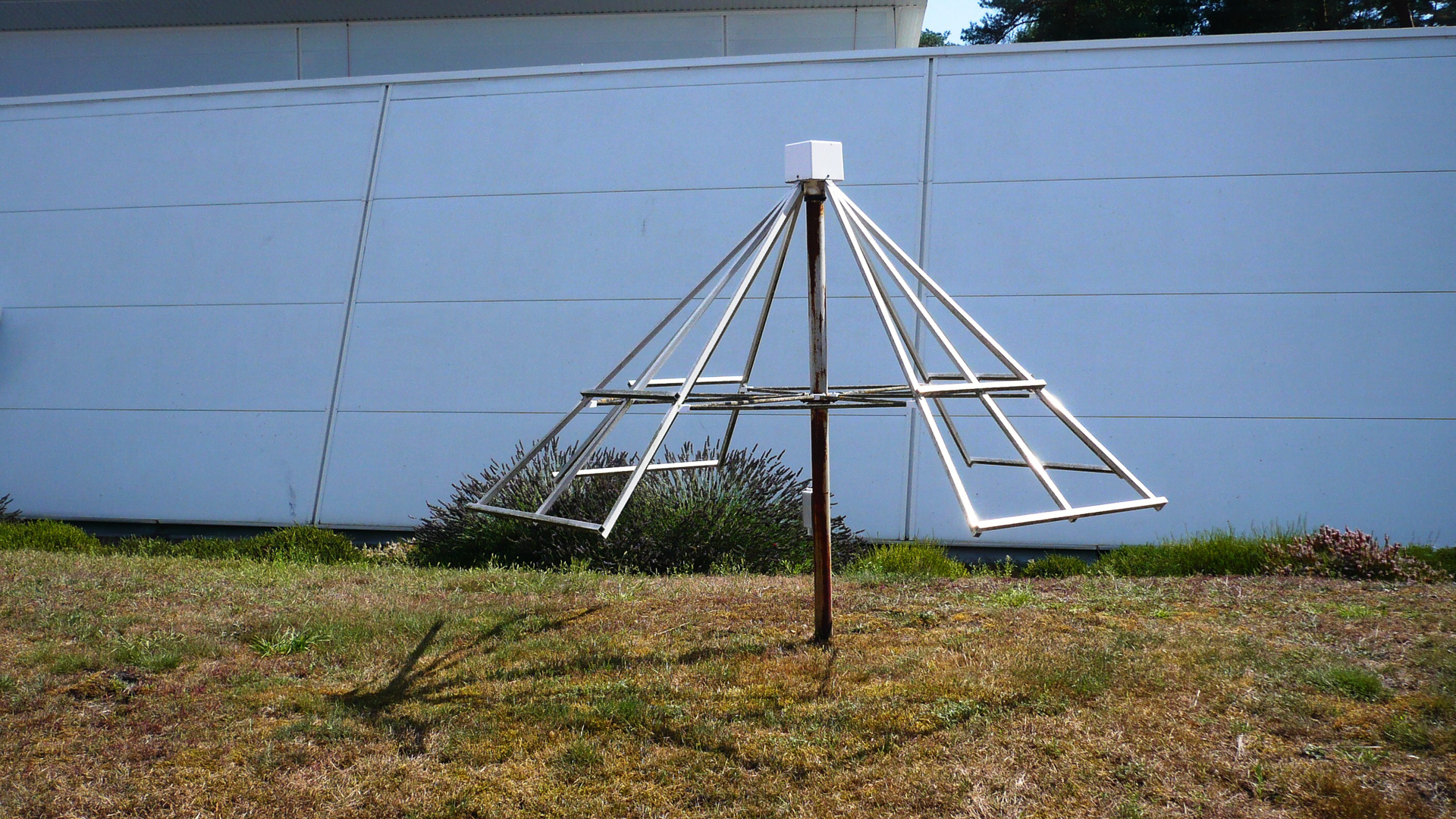 NenuFARのアンテナ