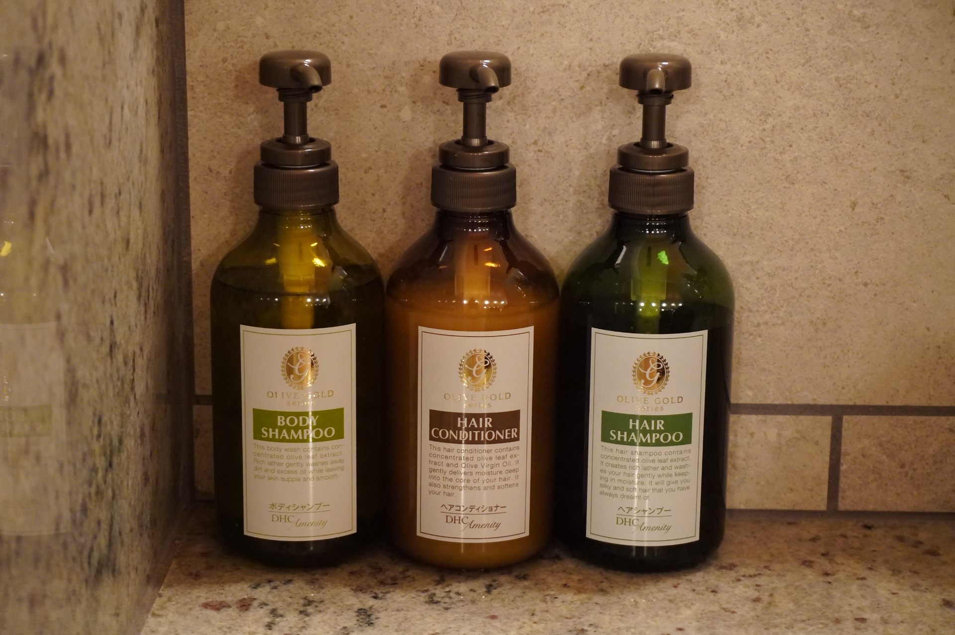 シャンプー、コンディショナー、ボディソープ
