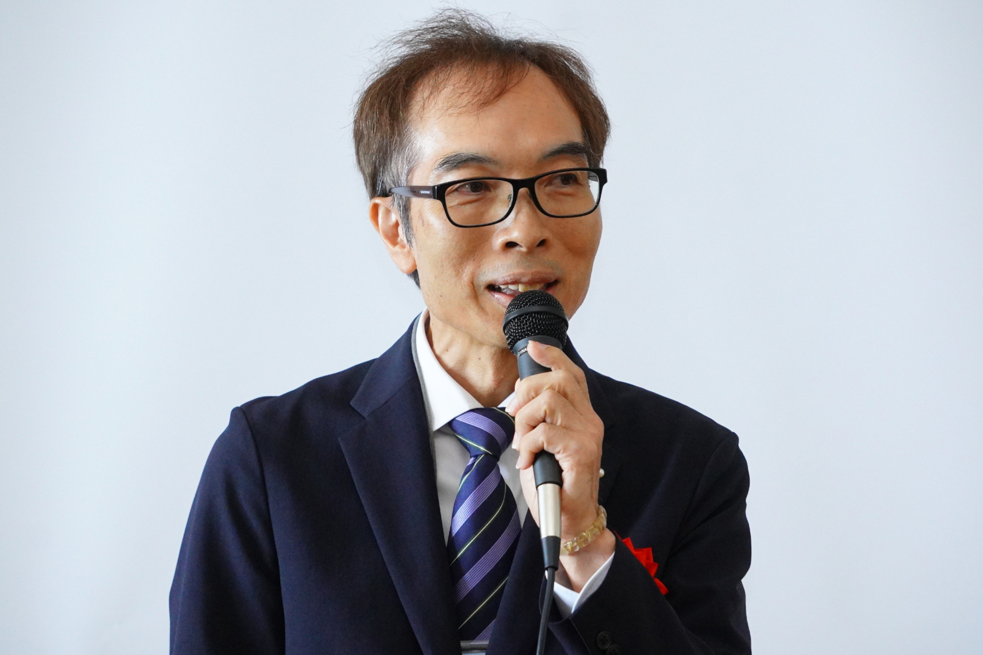 一般社団法人志摩市観光協会 会長 中村滋氏。「伊勢志摩は海がきれいな場所ですが、温泉というイメージがあまりなく、温泉施設もたくさんありますがまだ知られていない。TAOYA南志摩の開業によって志摩の温泉をさらに知ってもらい、ここ浜島温泉にもたくさんの方々が来てくれることを望む」