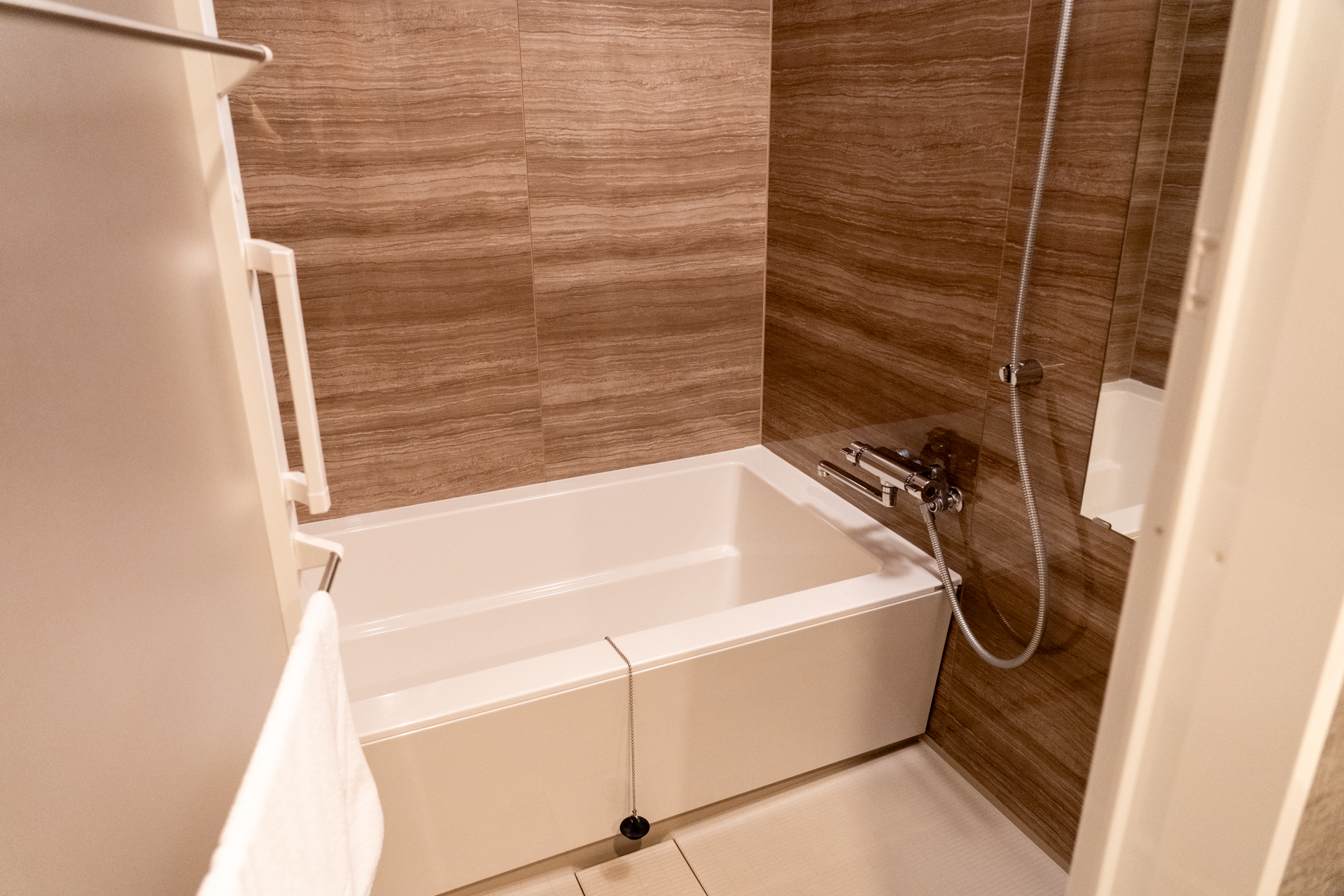 独立した洗面台＆バスルーム