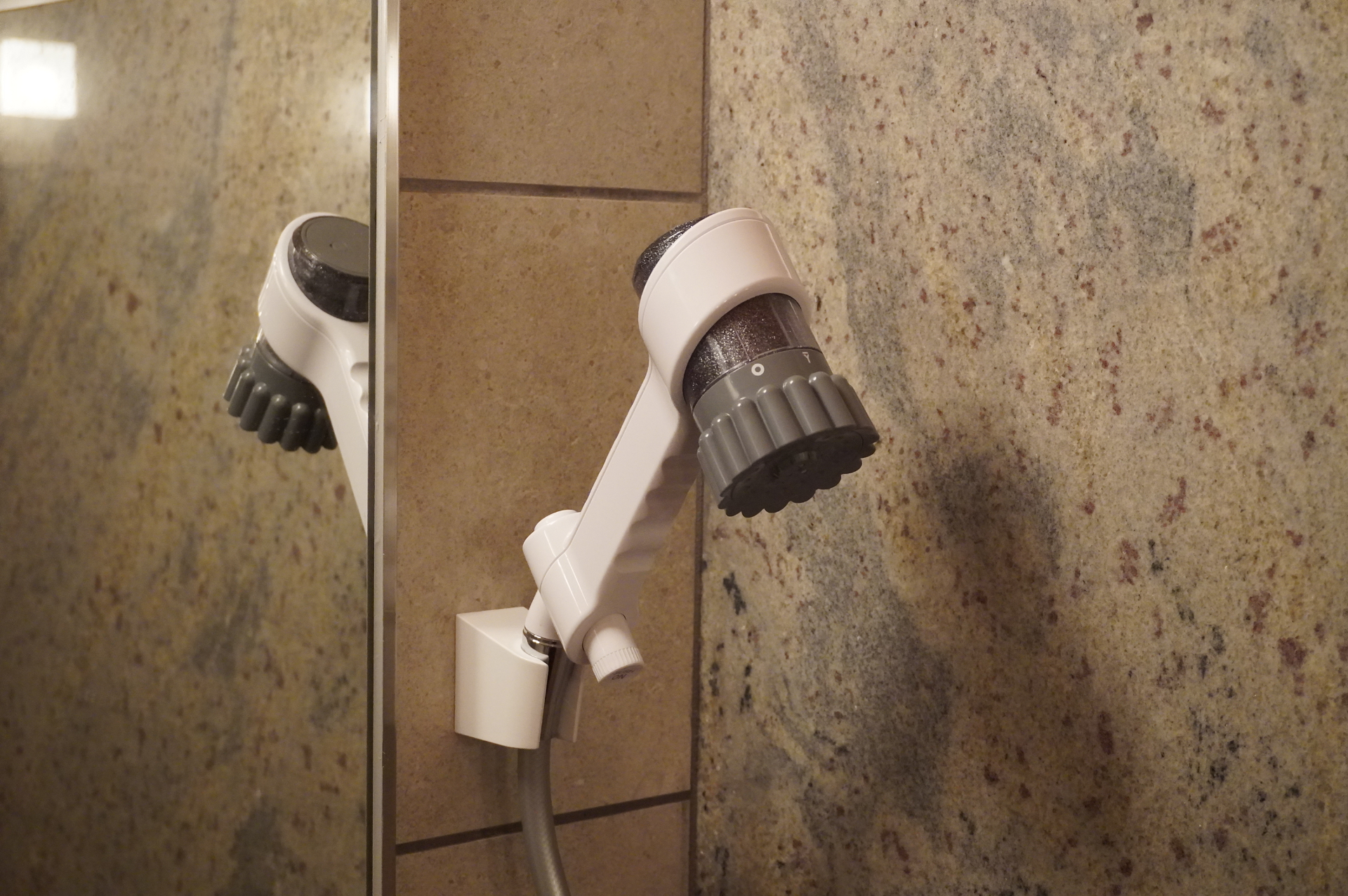 シャワーヘッドはミラブル