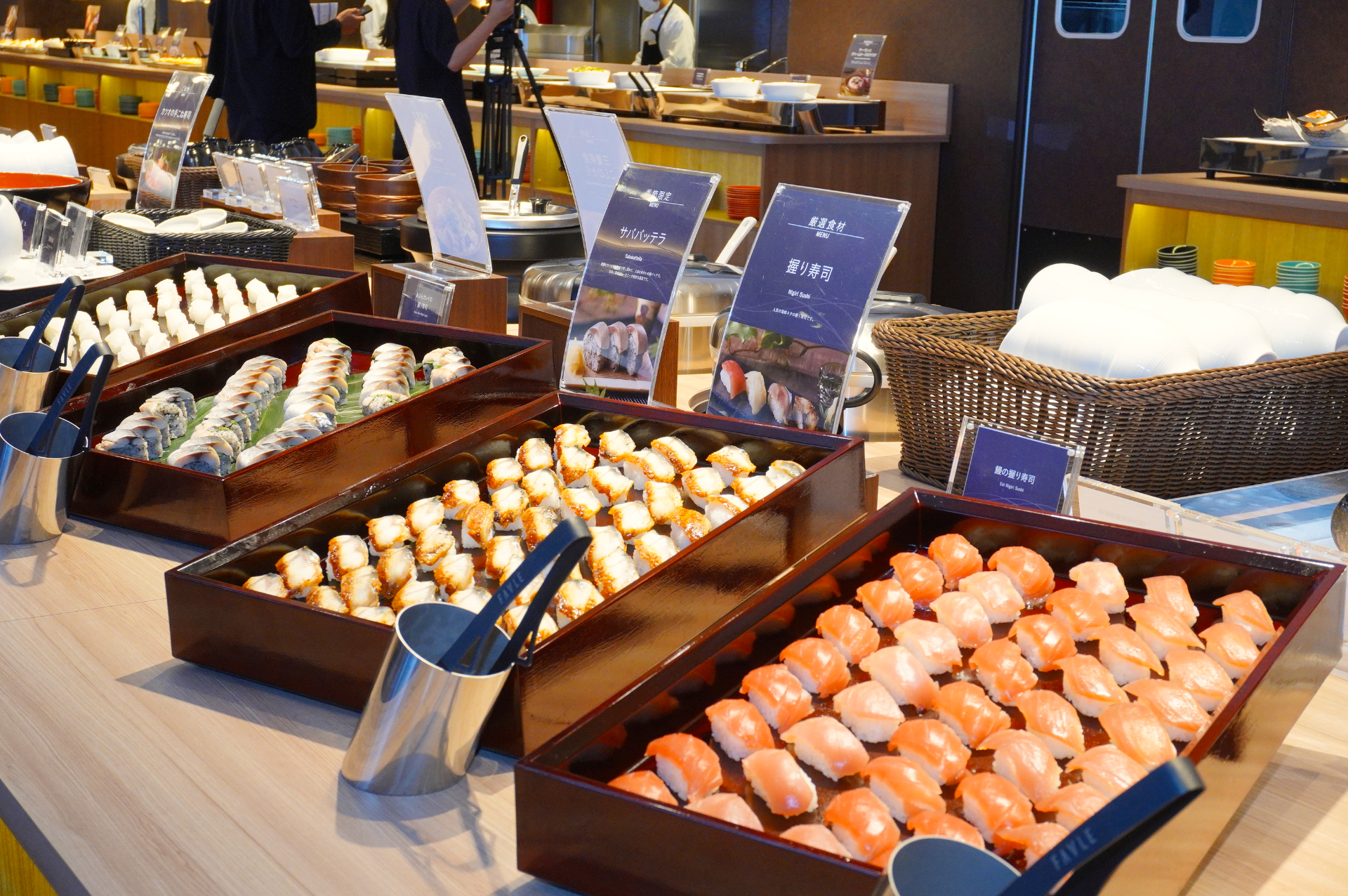 握り寿司やサババッテラ