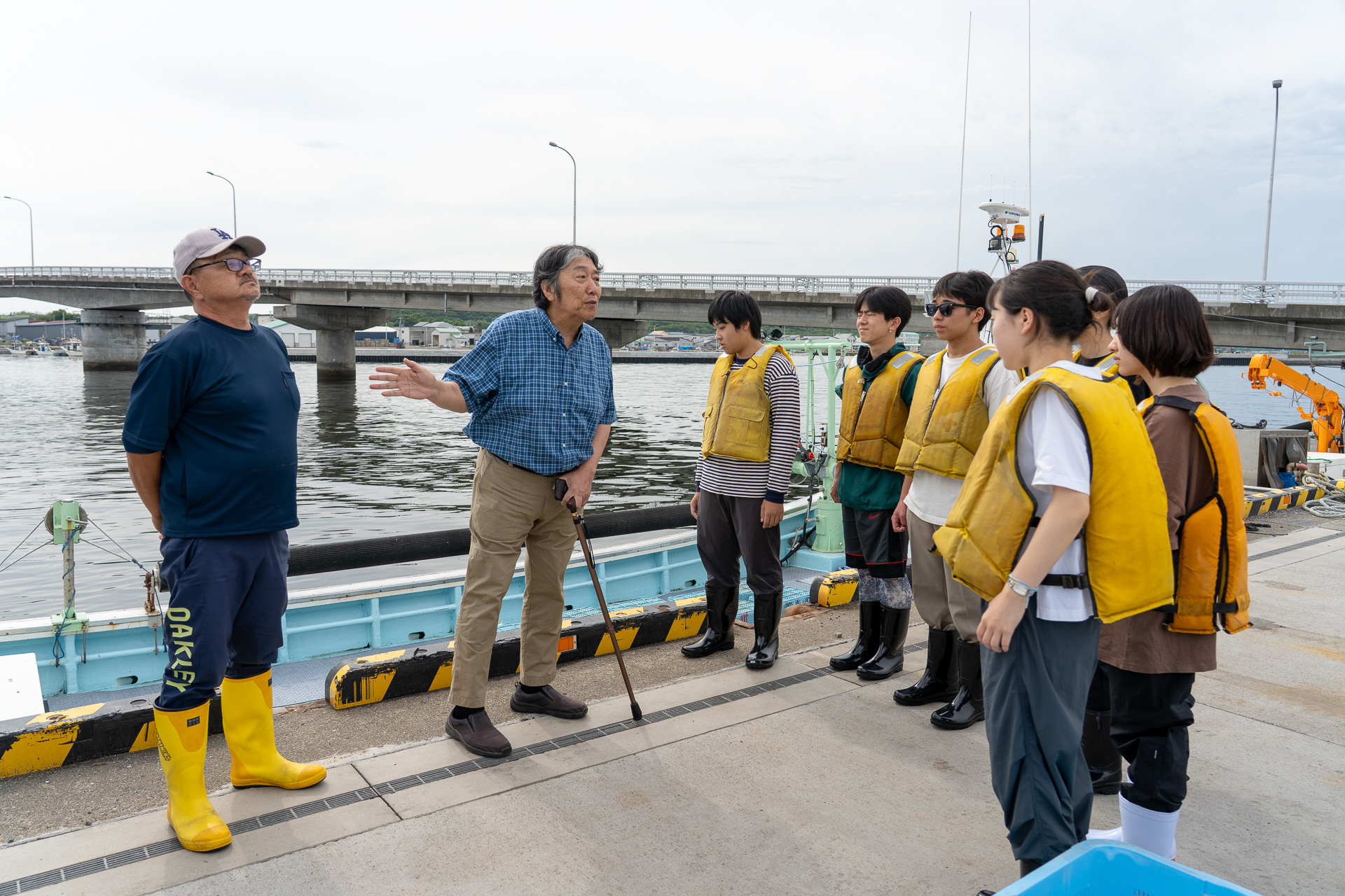 株式会社しんや 社長の新谷さんにホタテ漁の歴史や現在の漁業について話を聞いた