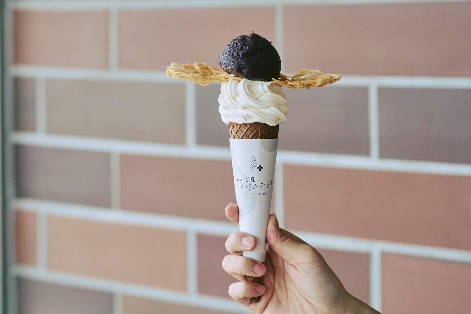 淡路島牛乳のソフトクリームが楽しめるミルクソフト専門店