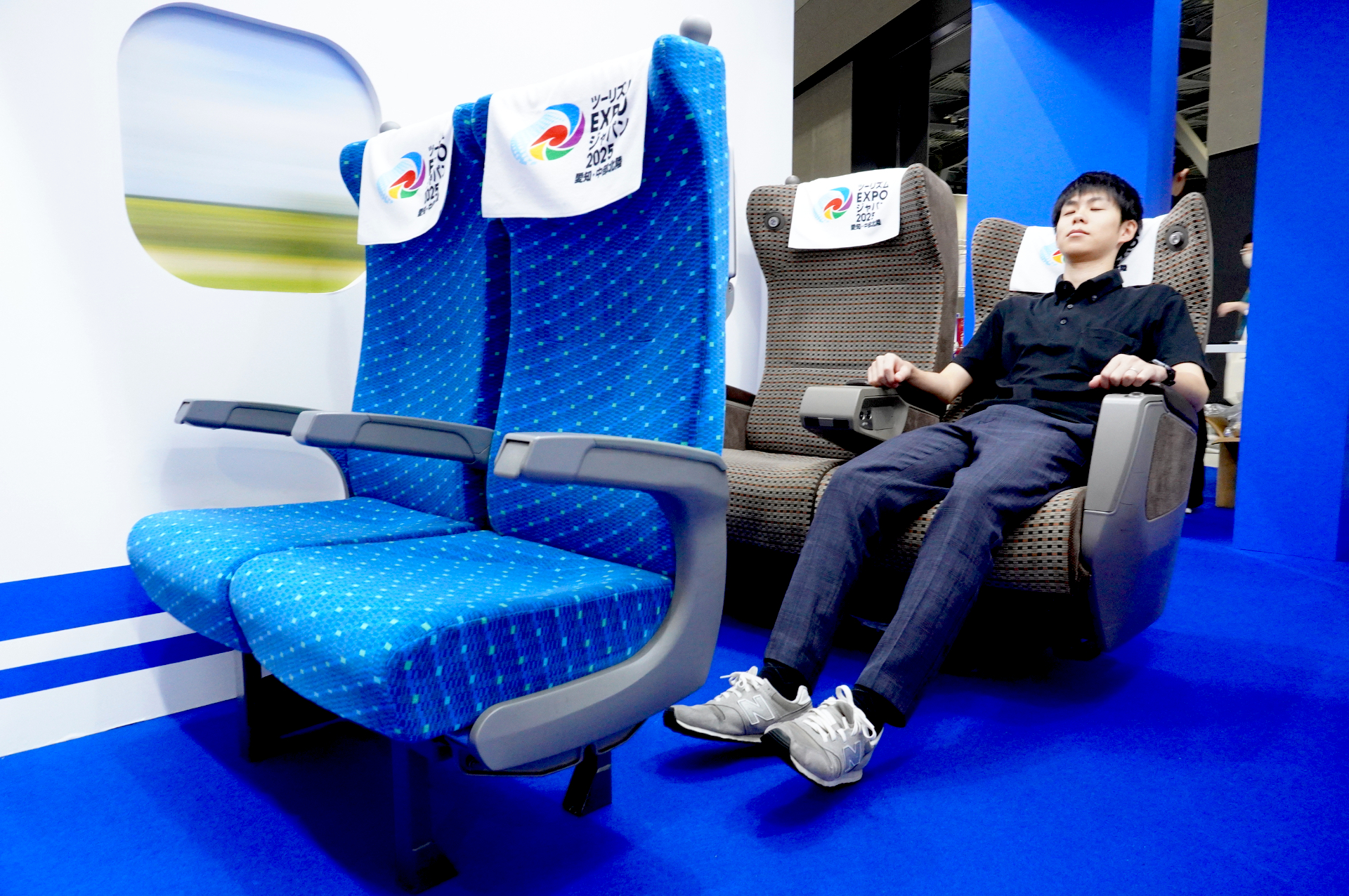 JR東海ブースでは東海道新幹線で行く旅のサービスを紹介。交通旅行系YouTuber「西園寺チャンネル」による特別トークショーも実施