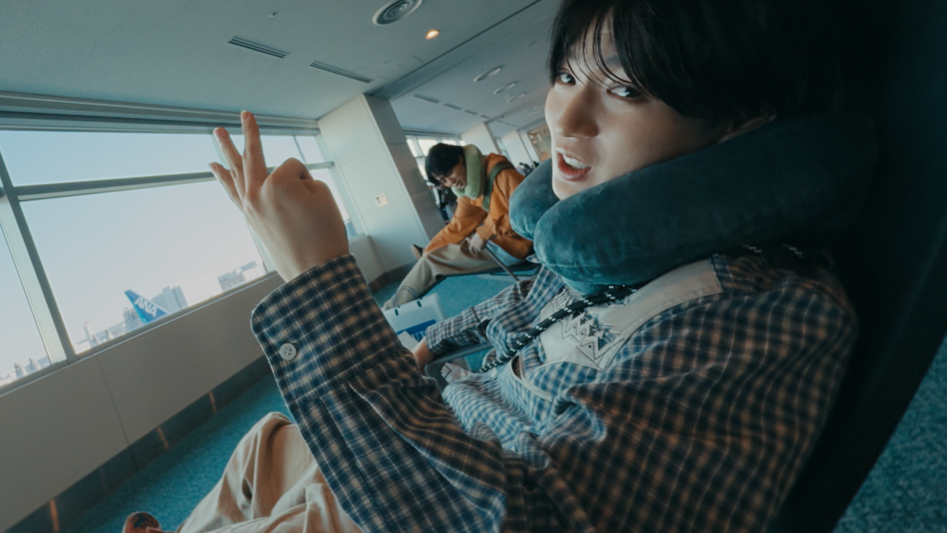 西山智樹さんと前田大輔さんが出演する新CM「空旅にしかないハイな気分があるんだ」男子旅篇
