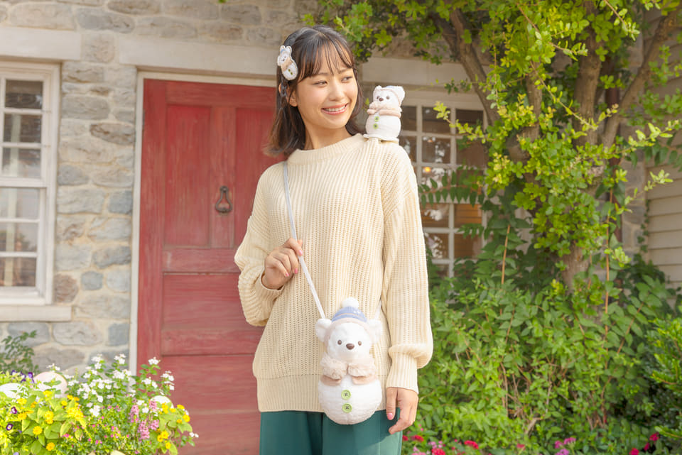 ダッフィー＆フレンズがスノーマンに！ ふわもこ姿のぬいぐるみ