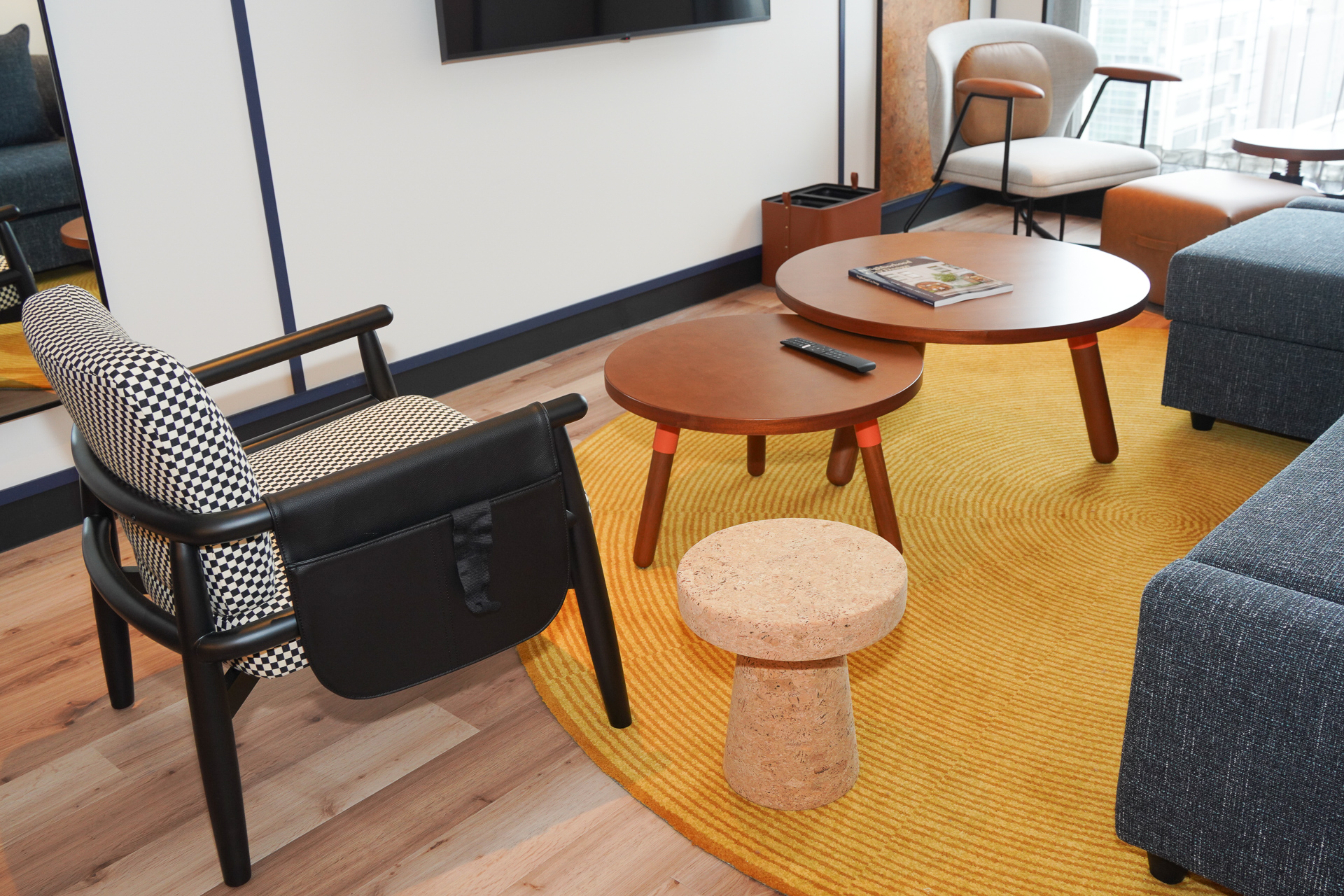 オリジナルのファニチャー類