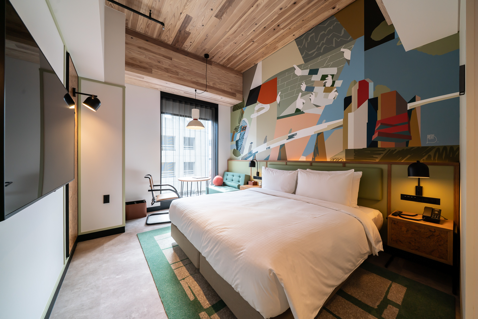 実際に宿泊した「キング」の客室