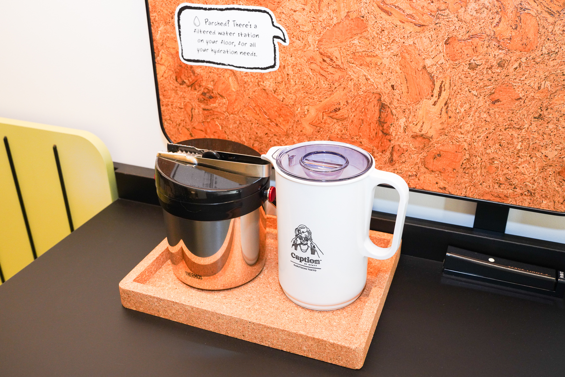 水と氷はセルフで持ってくる