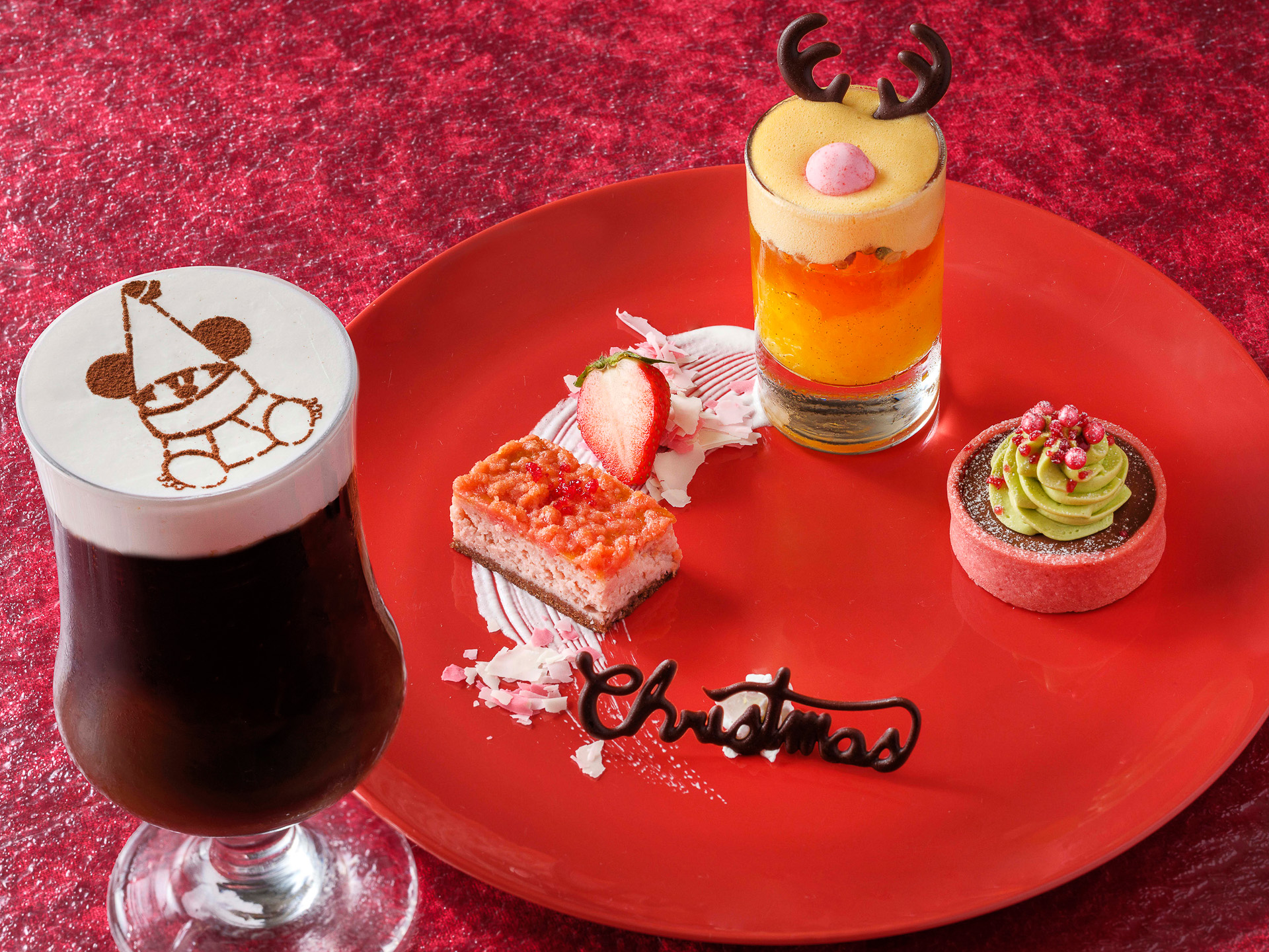「センターストリート・コーヒーハウス」の「スペシャルデザートセット」（2280円）