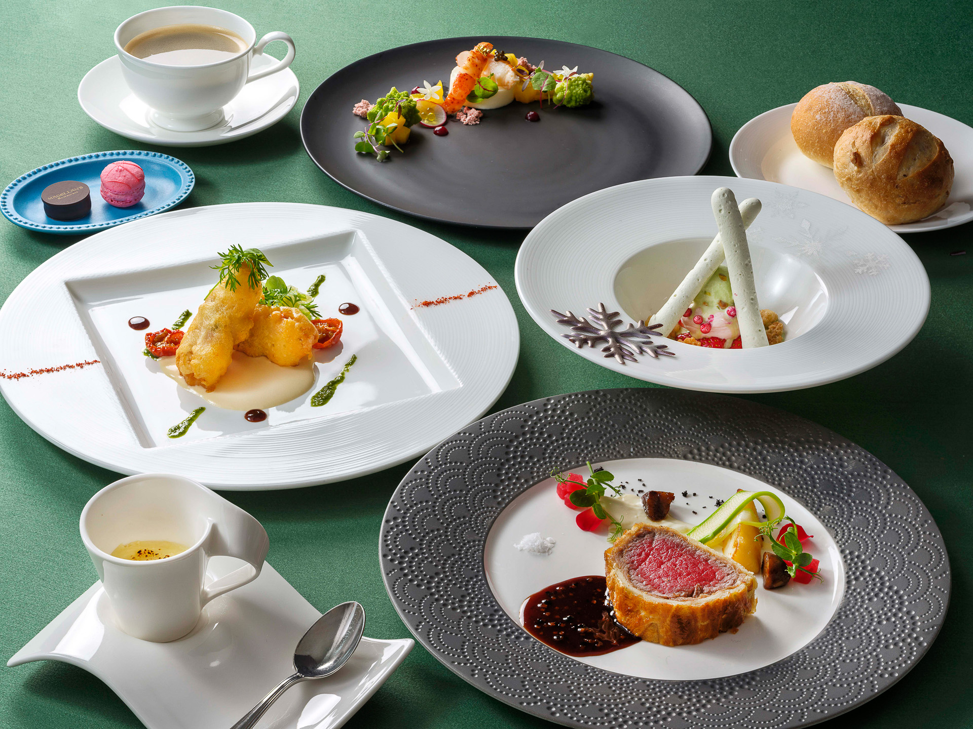 「マゼランズ」の「スペシャルコース」（1万3000円）
