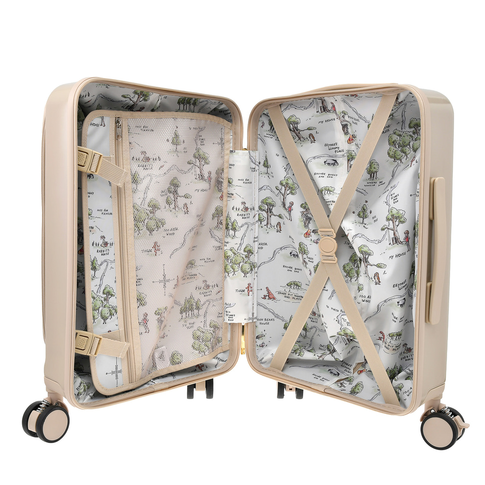 プーさんのトラベルグッズ「POOH TRAVEL」新登場！ スーツケースに