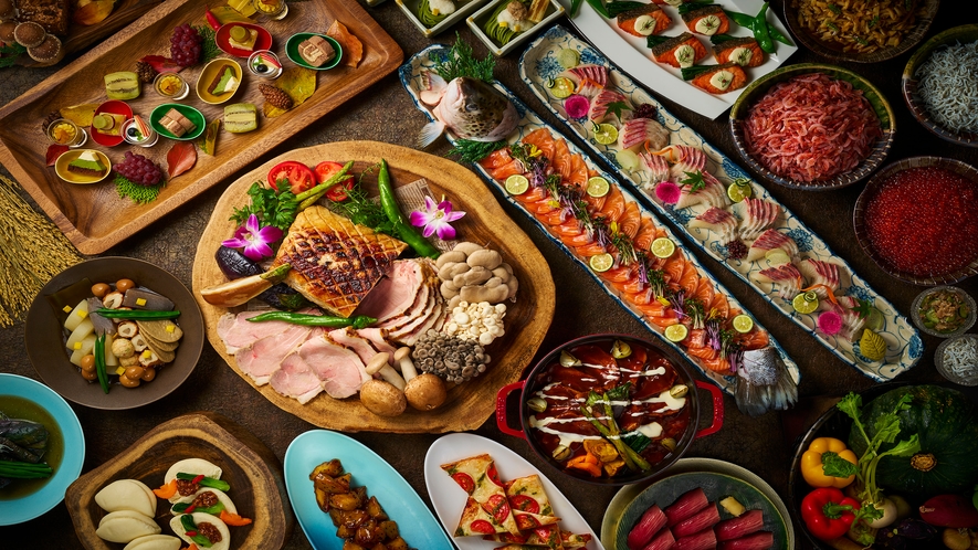 9～11月のビュッフェイメージ。ライブキッチンでステーキや握り寿司も