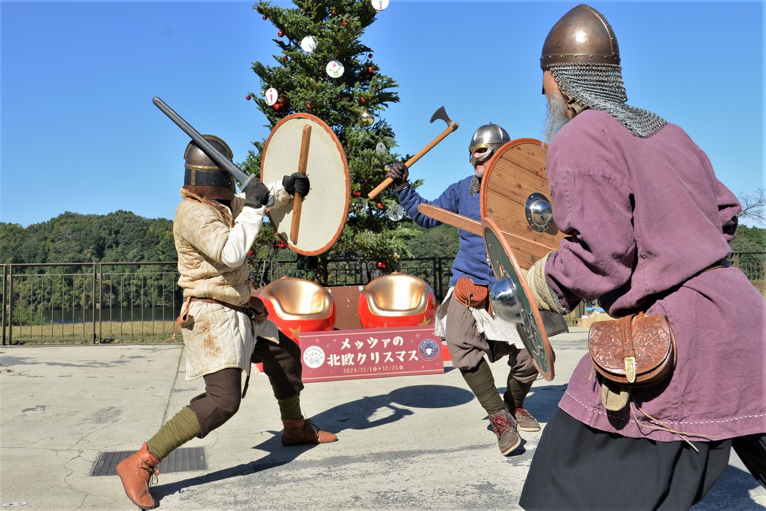 バトルの最後には、北欧神話の戦いの神「オーディン」へ雄たけびをささげる
