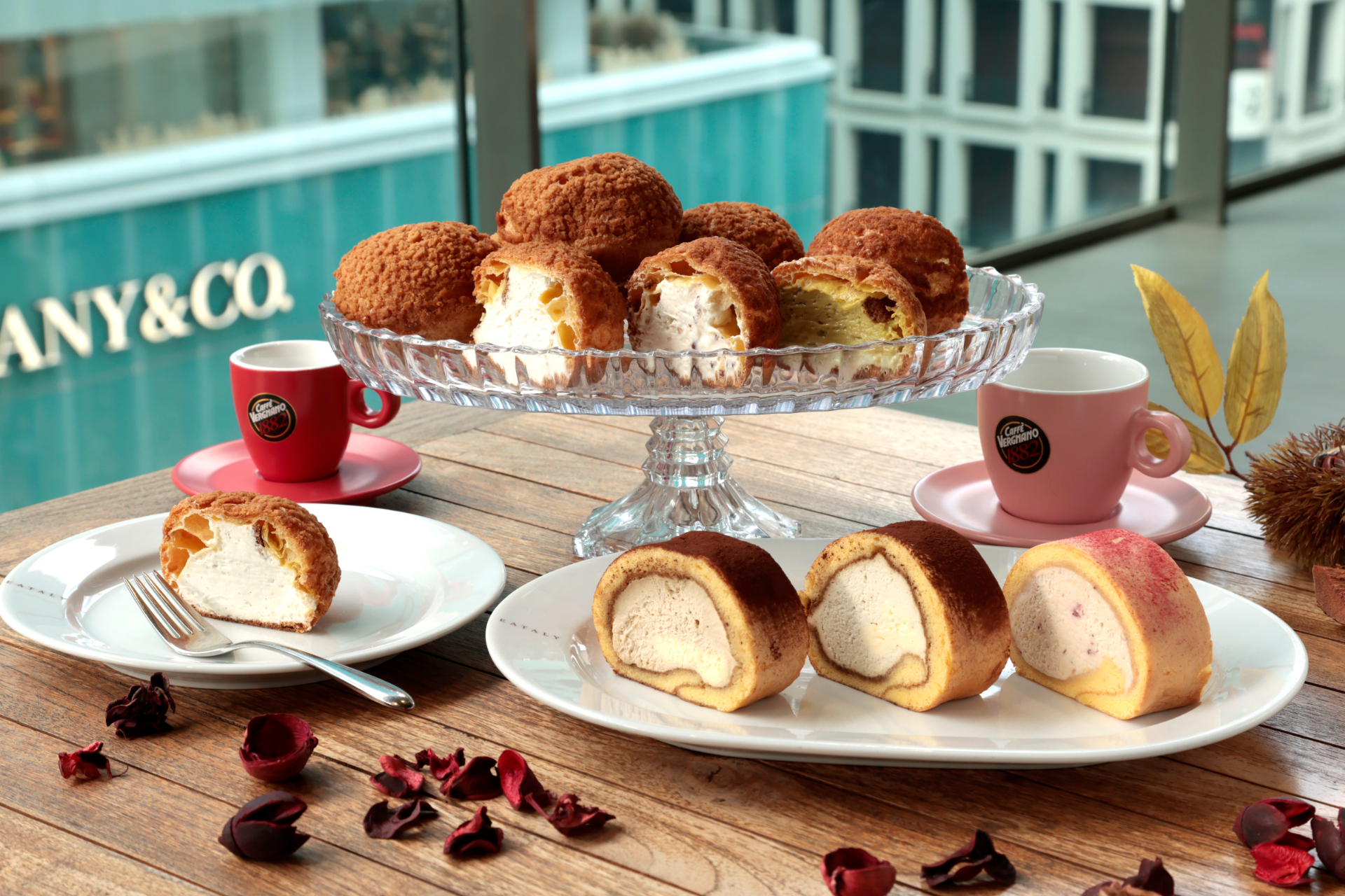 神戸三田・大阪・京都を巡回するポップアップ限定で「イータリー・堂島ロール」発売