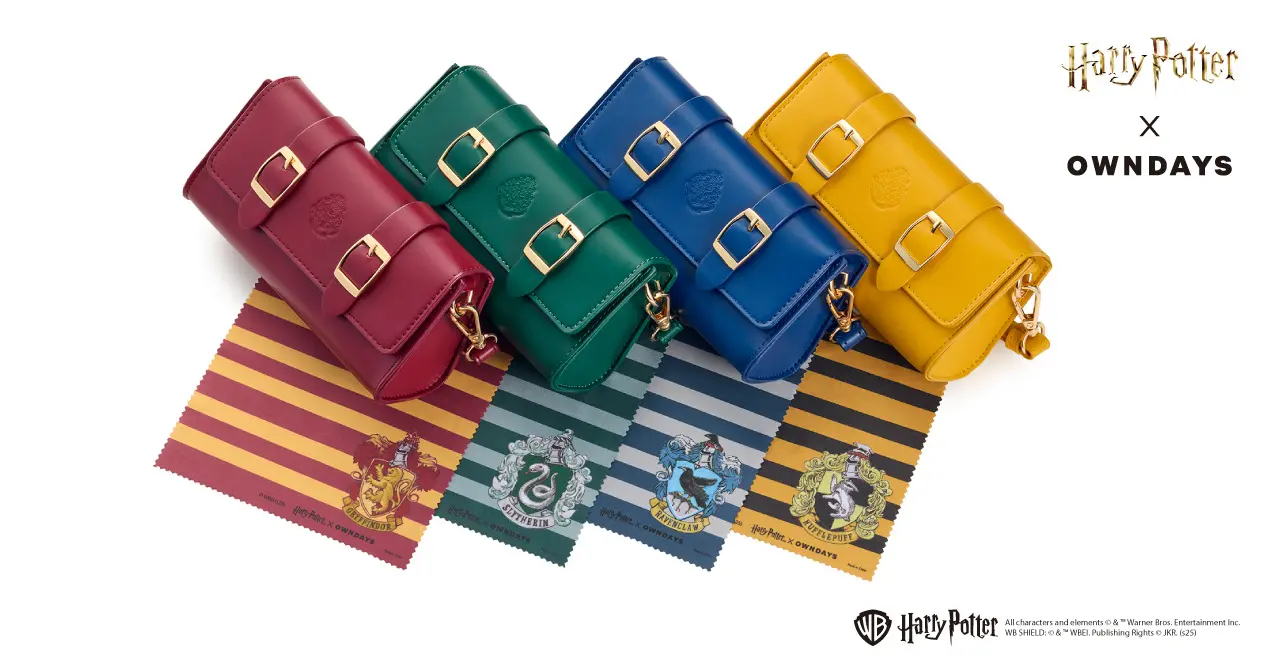 ホグワーツ魔法魔術学校の4寮 コラボ限定マルチポーチ