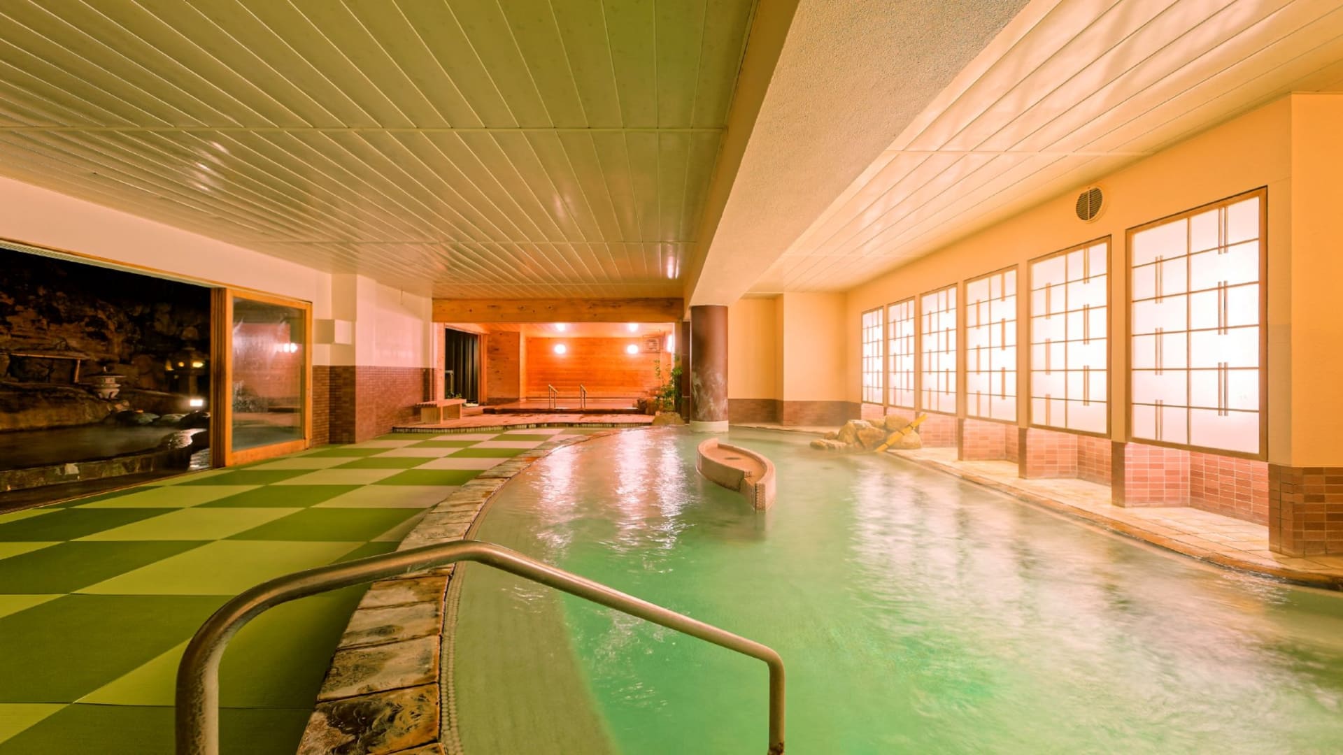 大浴場 彩の湯（男女入替）