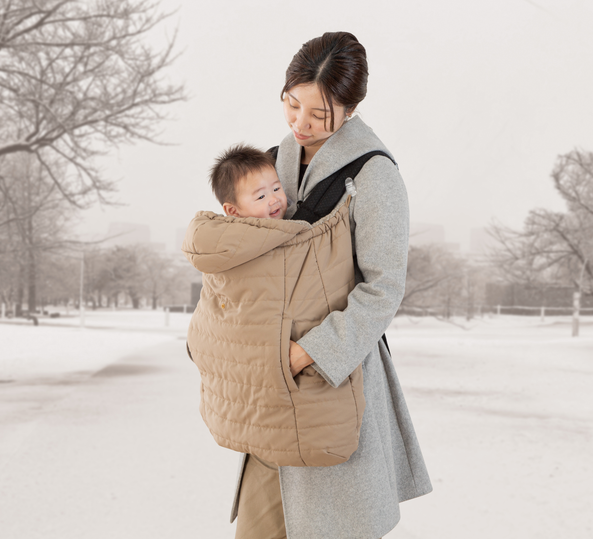 寒い冬でも赤ちゃんとあたたかくおでかけできる機能性ベビーアイテム発売