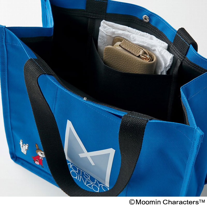 内ポケットも備わる