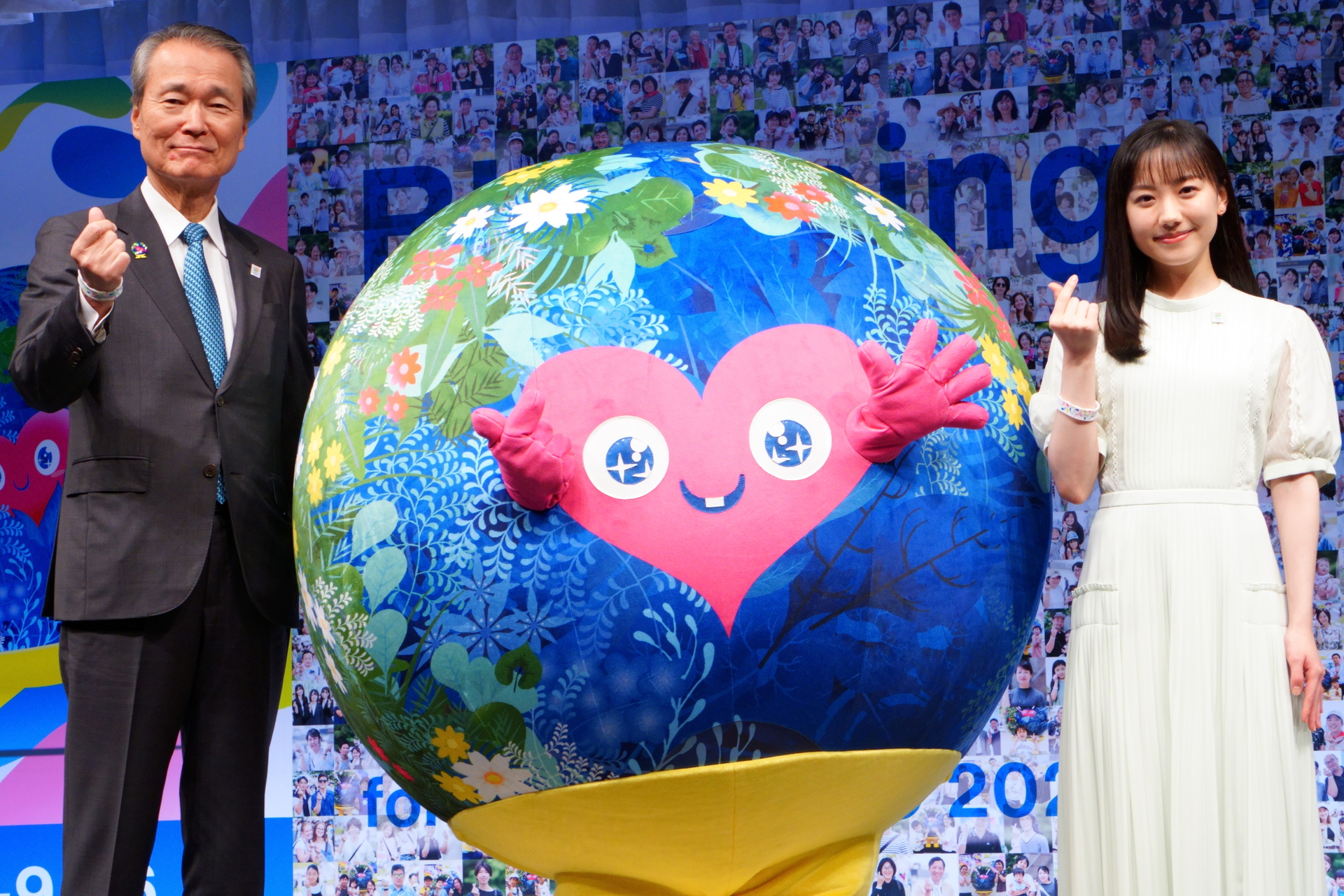 公式アンバサダー 芦田愛菜さんと公式マスコットキャラクター トゥンクトゥンクがゲストとして登場。2者は今日が初対面とのこと