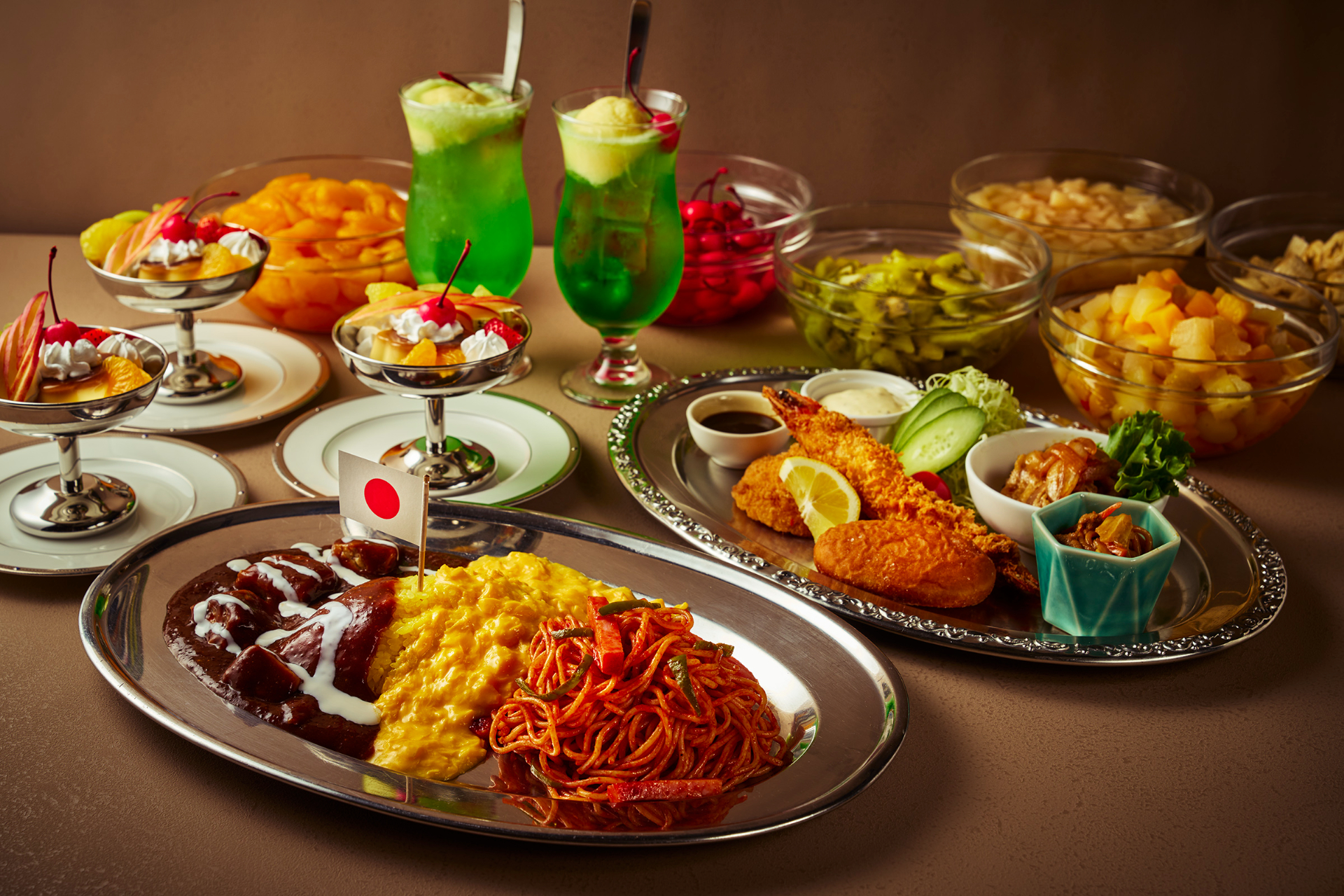 ホテルニューアカオでランチビュッフェ限定「昭和レトログルメフェア」開催